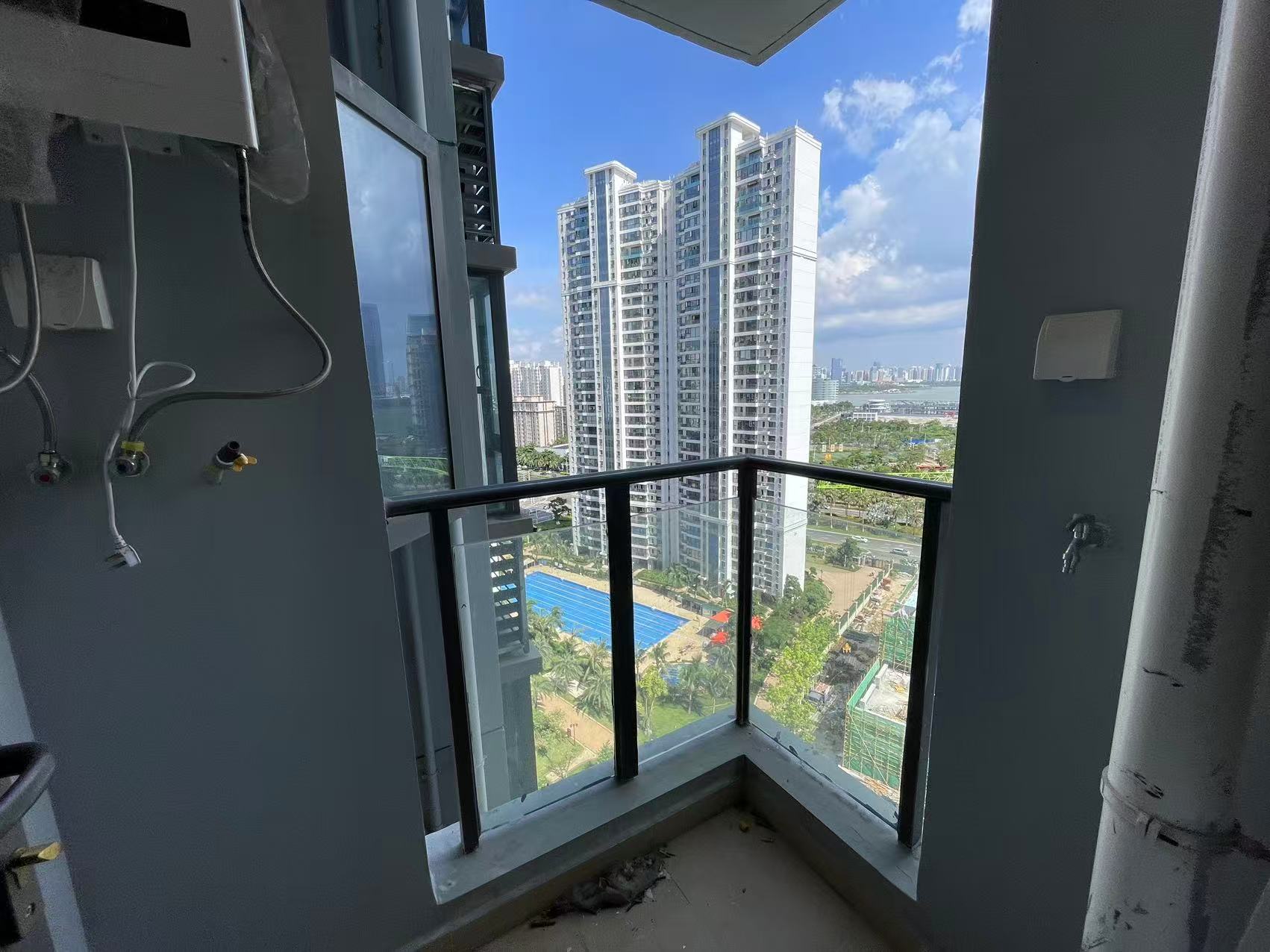 恒大美丽沙天瑞湾 3室2厅2卫 3500.0元/月 恒大美丽沙天瑞湾 3室2厅2卫 3500.0元/月室内图