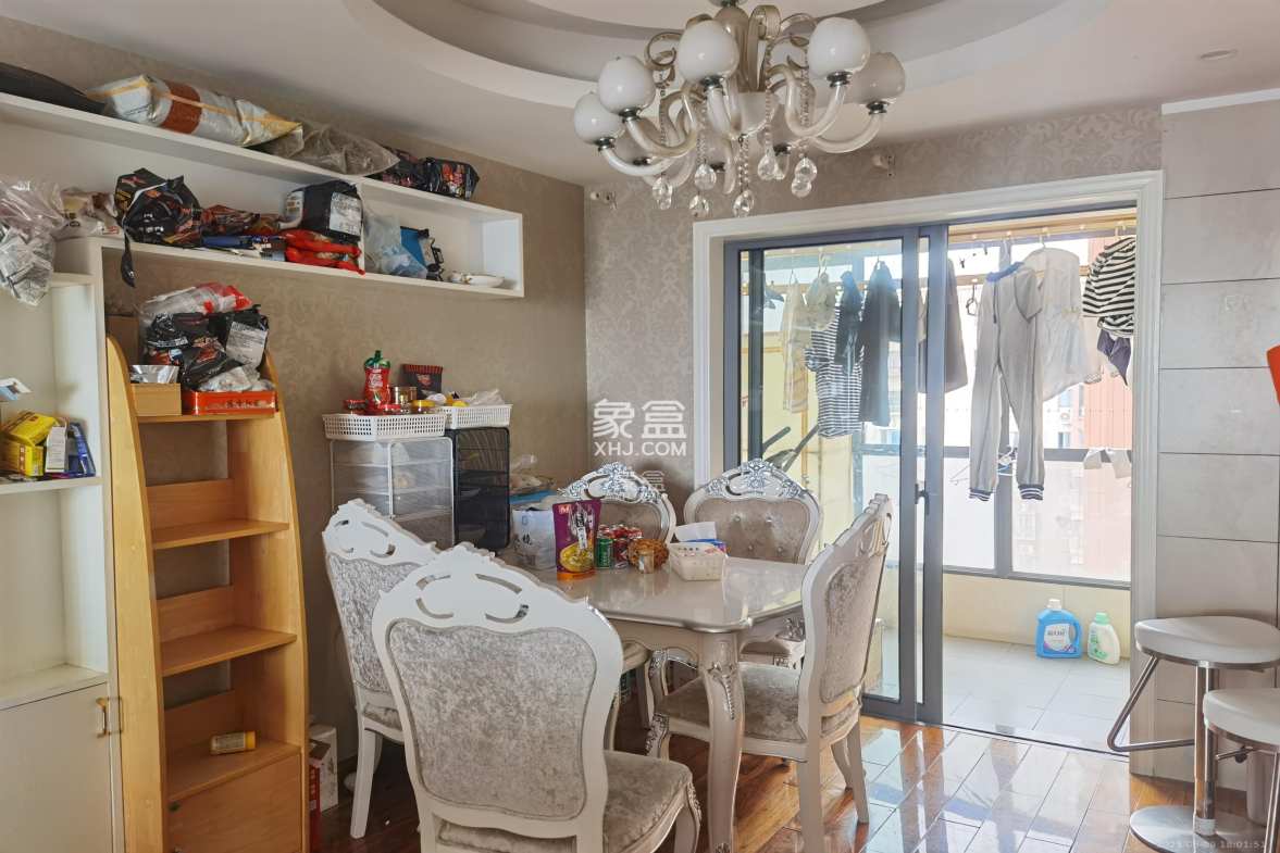 上海城小区 4室2厅2卫 3200.0元/月 上海城小区 4室2厅2卫 3200.0元/月室内图