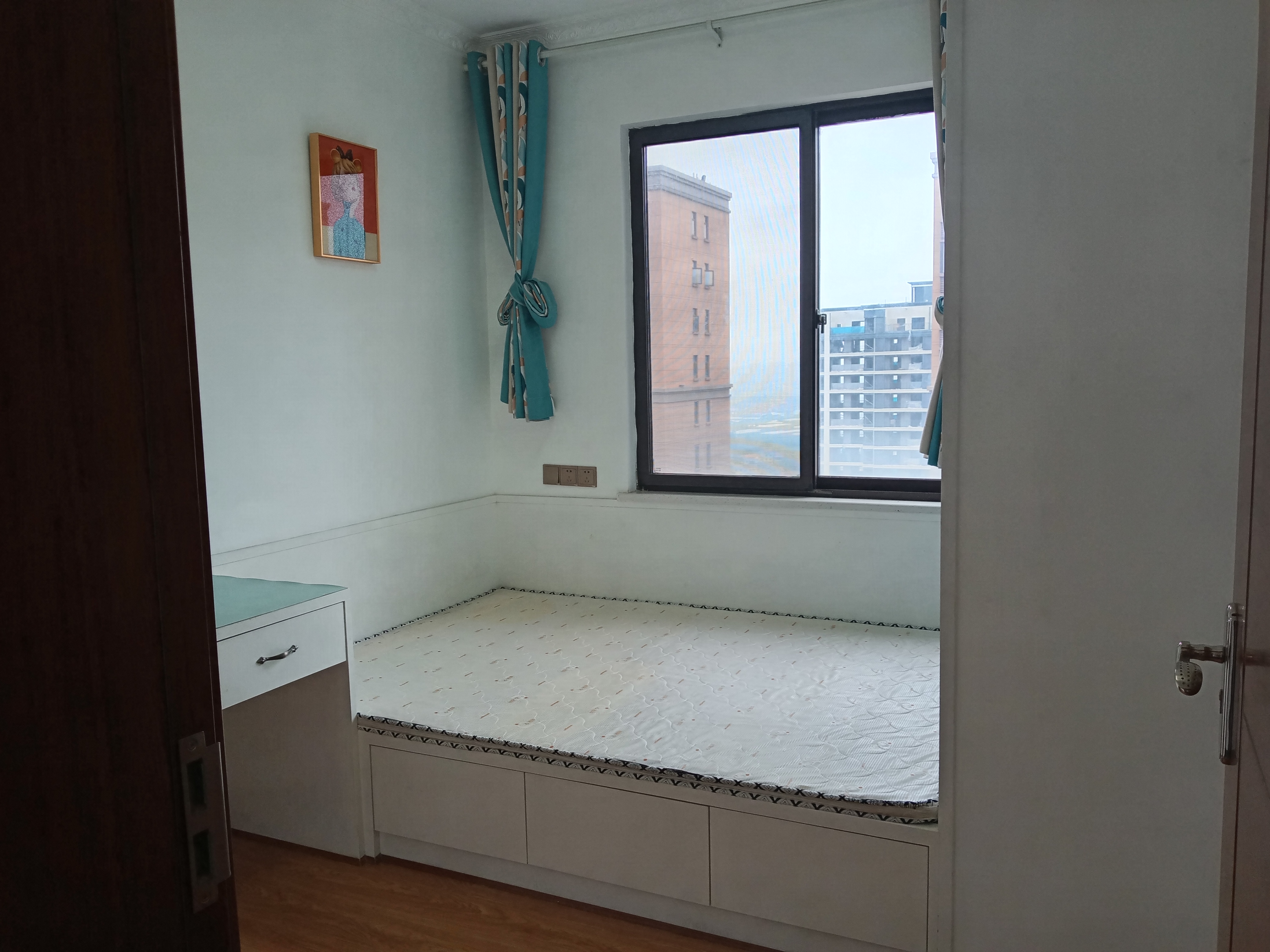 佳源罗马都市 3室2厅2卫 2500.0元/月 佳源罗马都市 3室2厅2卫 2500.0元/月室内图