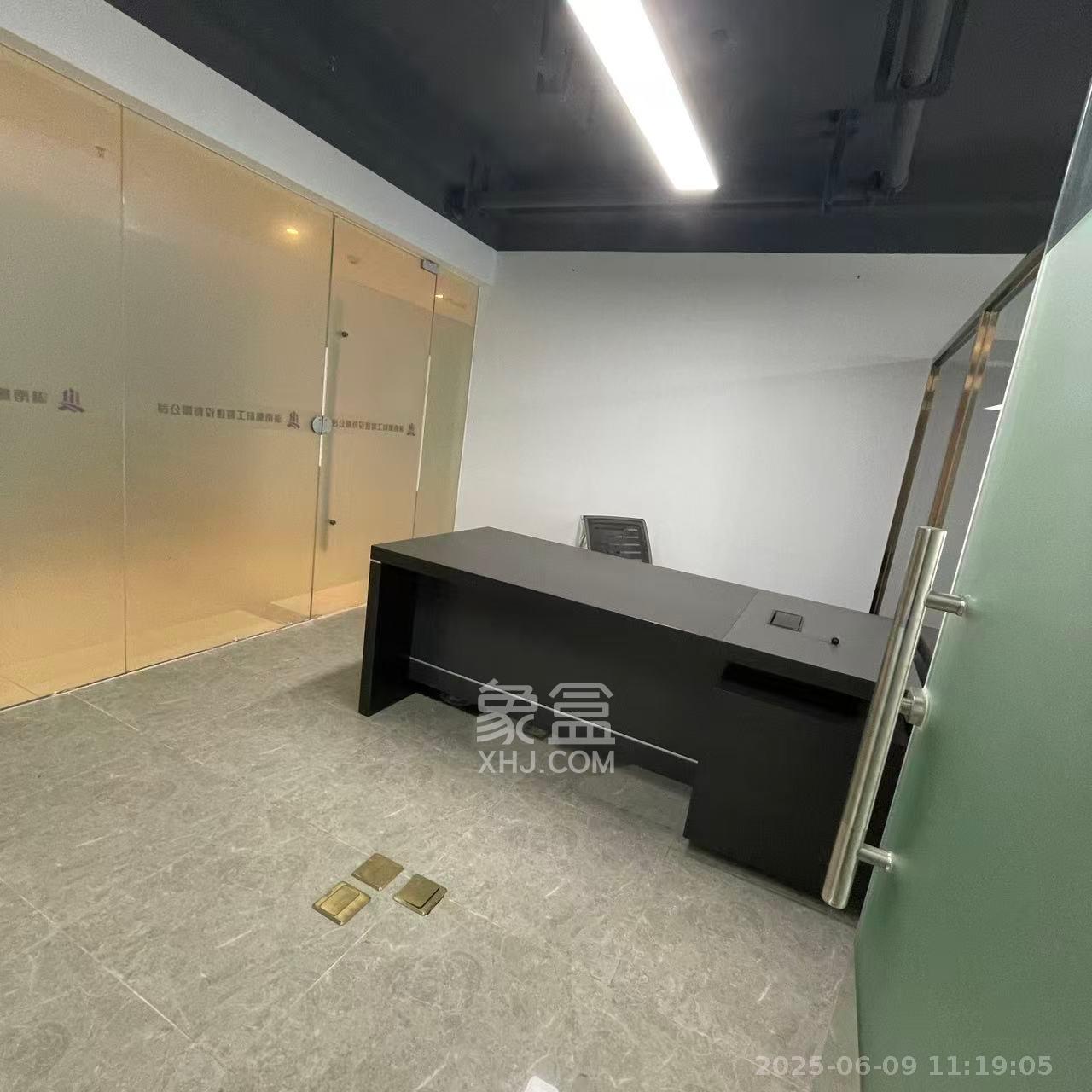中建广场   95.0㎡     6000.00元/月室内图
