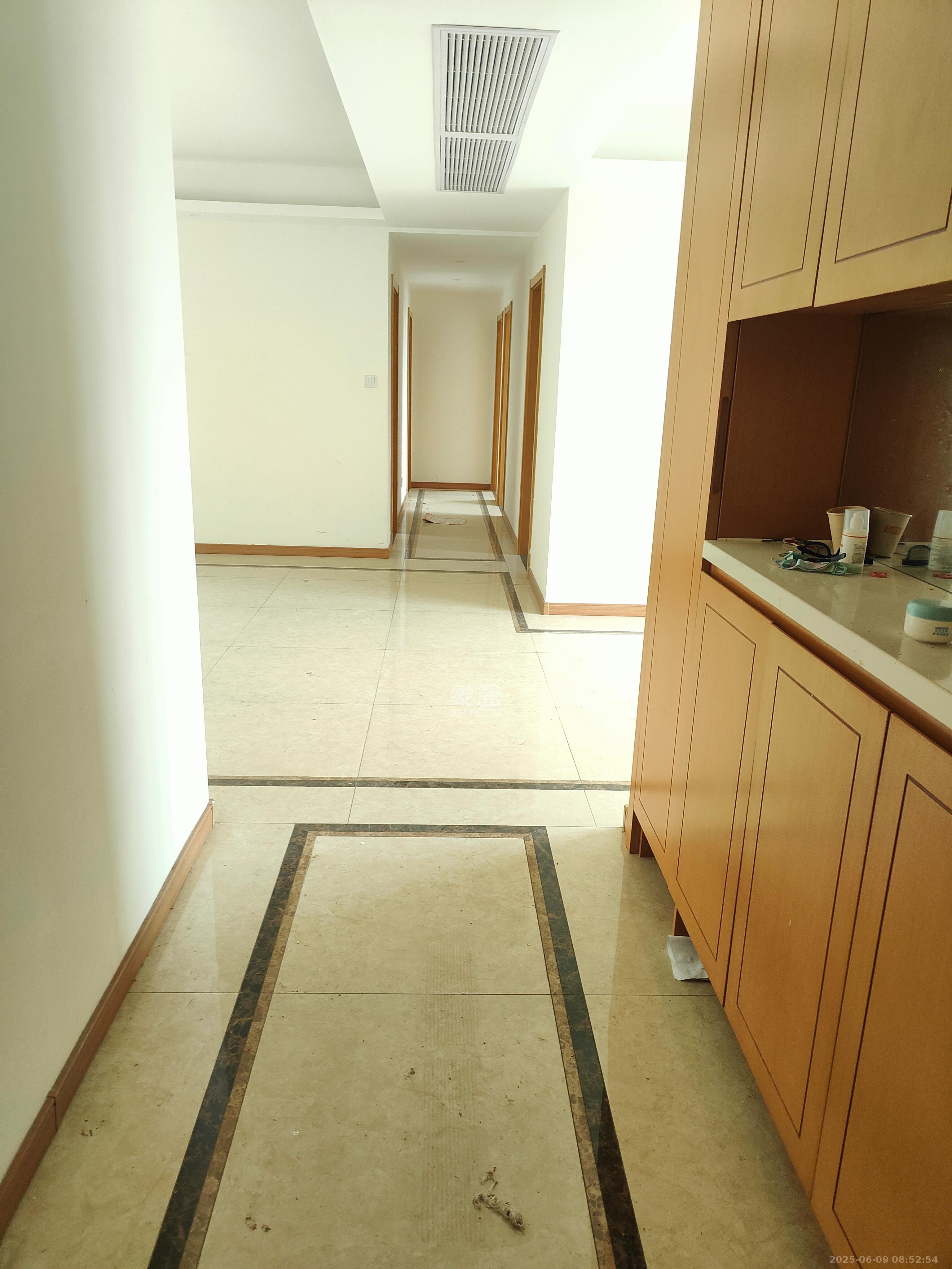 中建璟和城 4室2厅2卫 3000.0元/月 中建璟和城 4室2厅2卫 3000.0元/月室内图