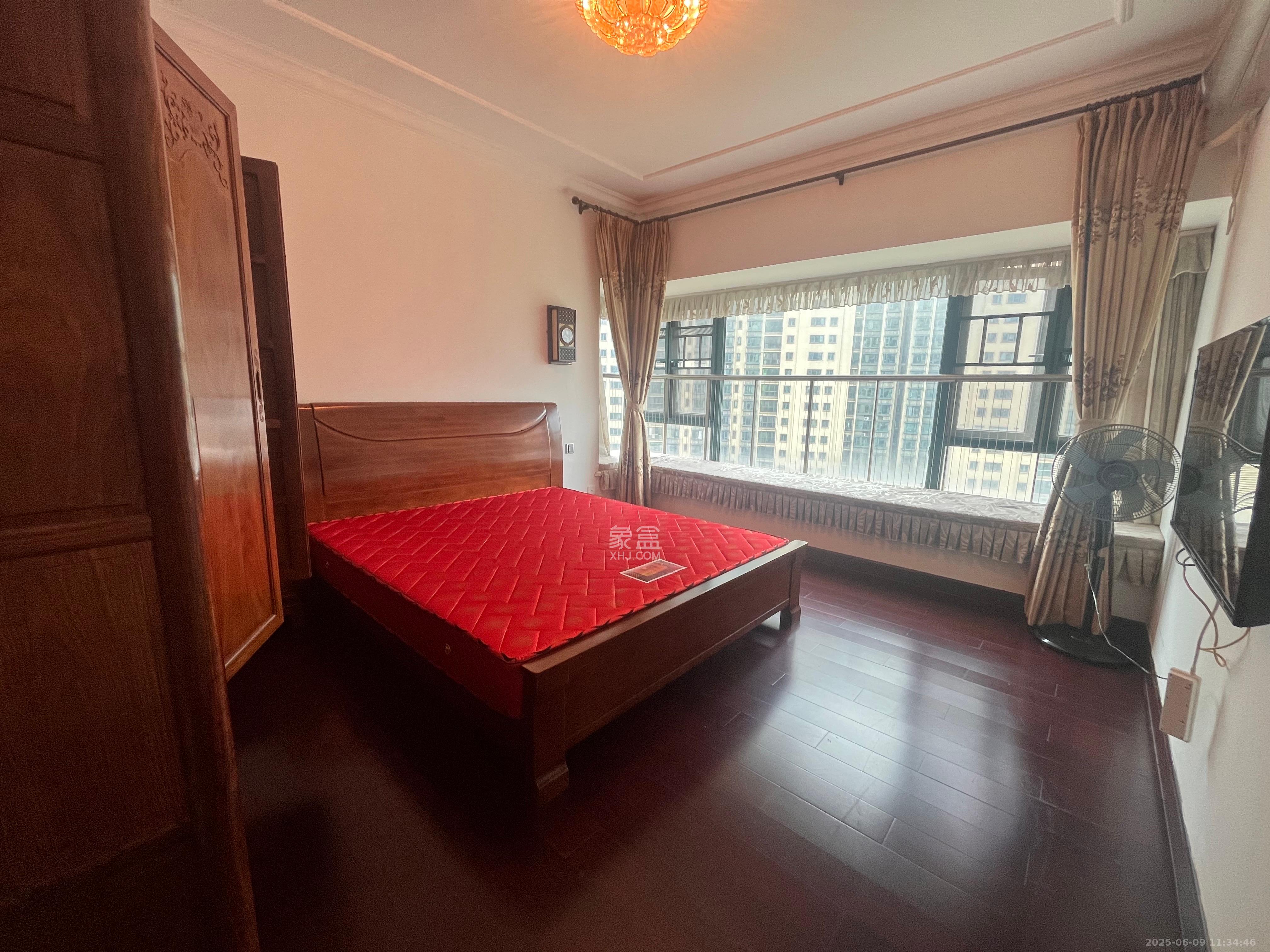 恒大雅苑  4室2厅2卫    3500.0元/月室内图