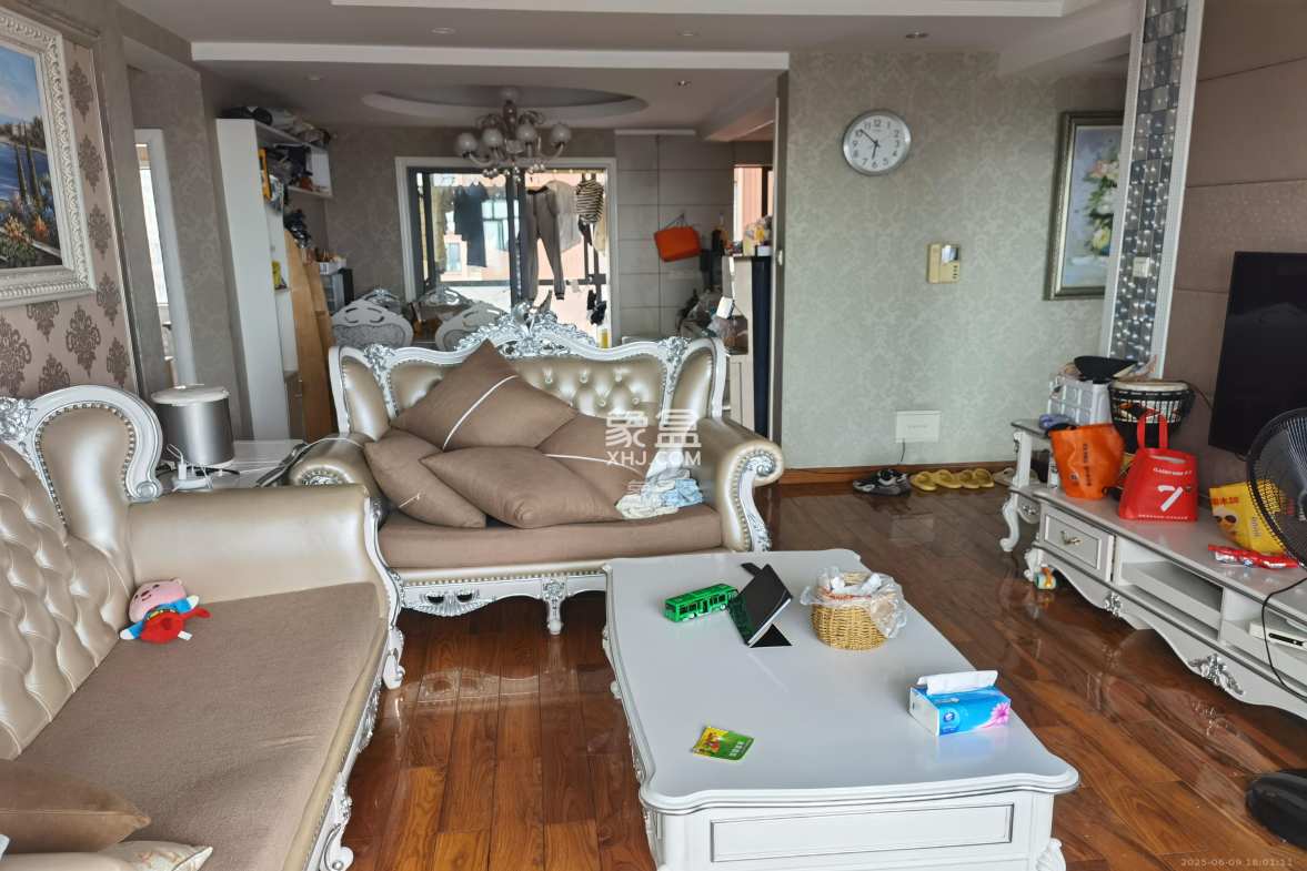 上海城小区 4室2厅2卫 3200.0元/月 上海城小区 4室2厅2卫 3200.0元/月室内图