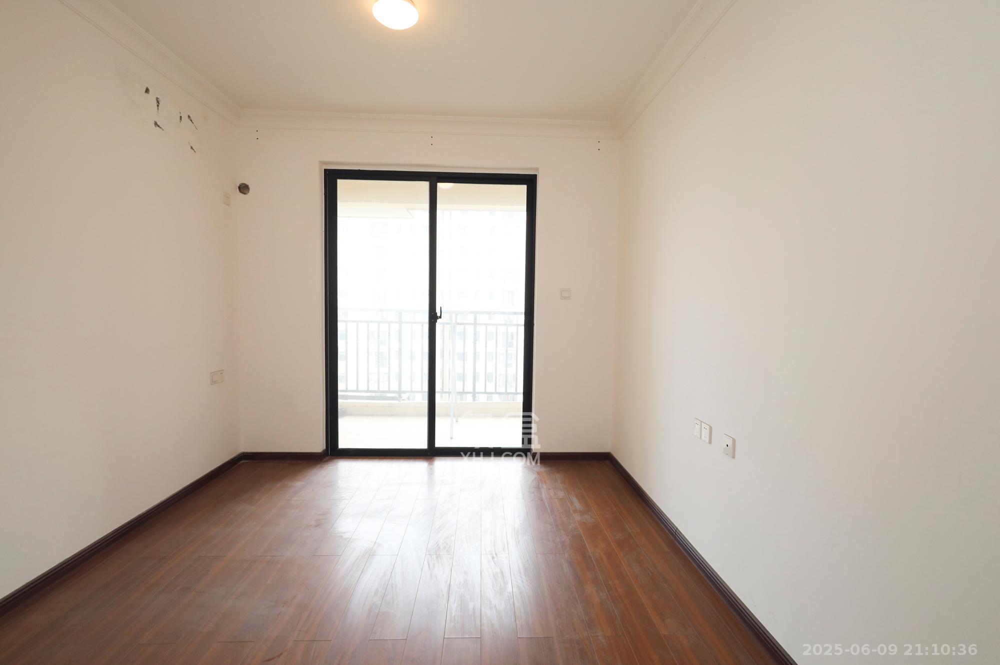 幸福考拉789 3室2厅2卫 77.5万 幸福考拉789 3室2厅2卫 77.5万卧室