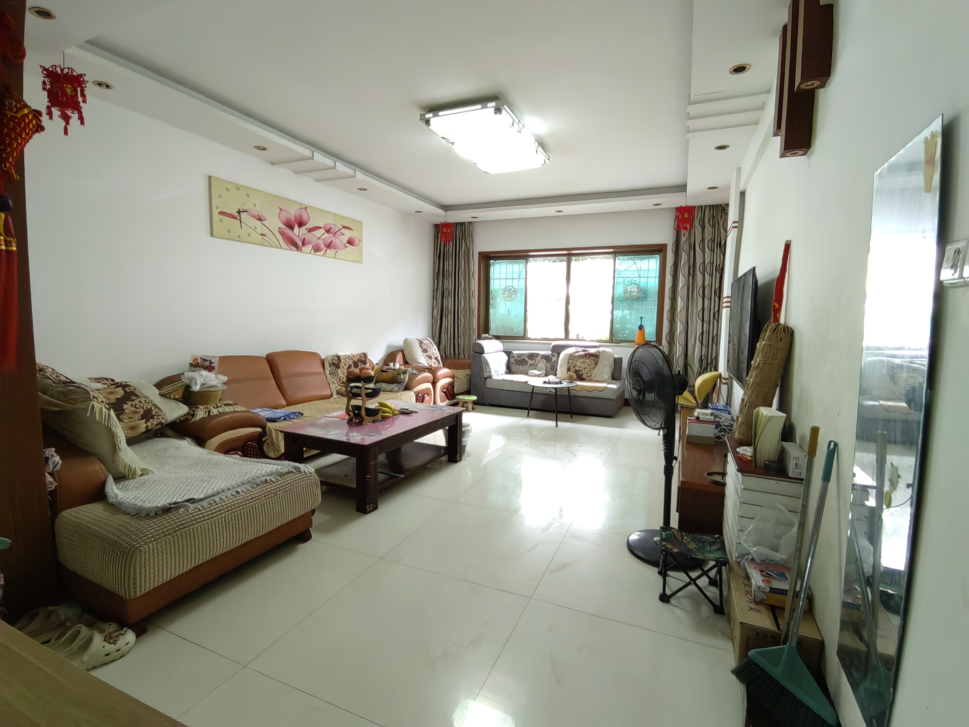 金山社区  3室2厅2卫    33.8万 金山社区  3室2厅2卫    33.8万室内图