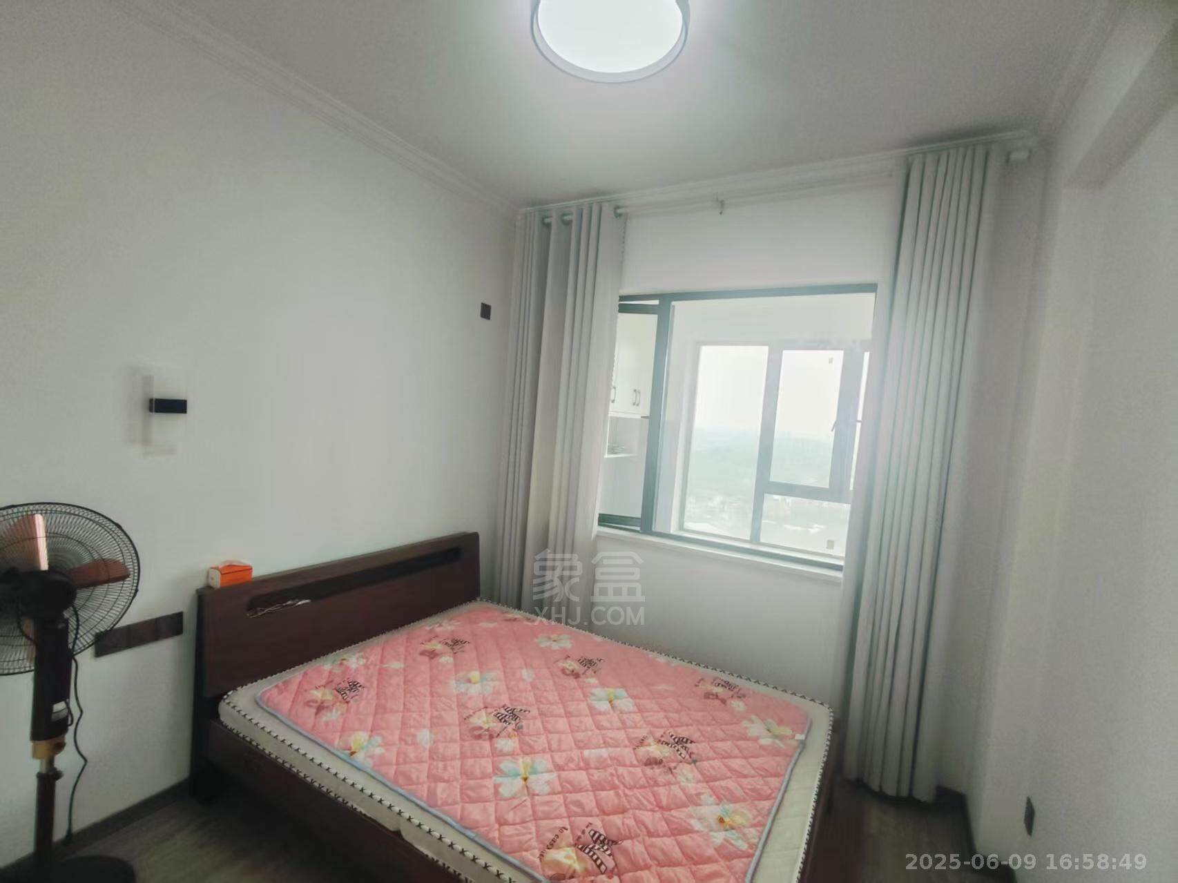 亿都新天地  3室2厅2卫    2000.0元/月 亿都新天地  3室2厅2卫    2000.0元/月室内图