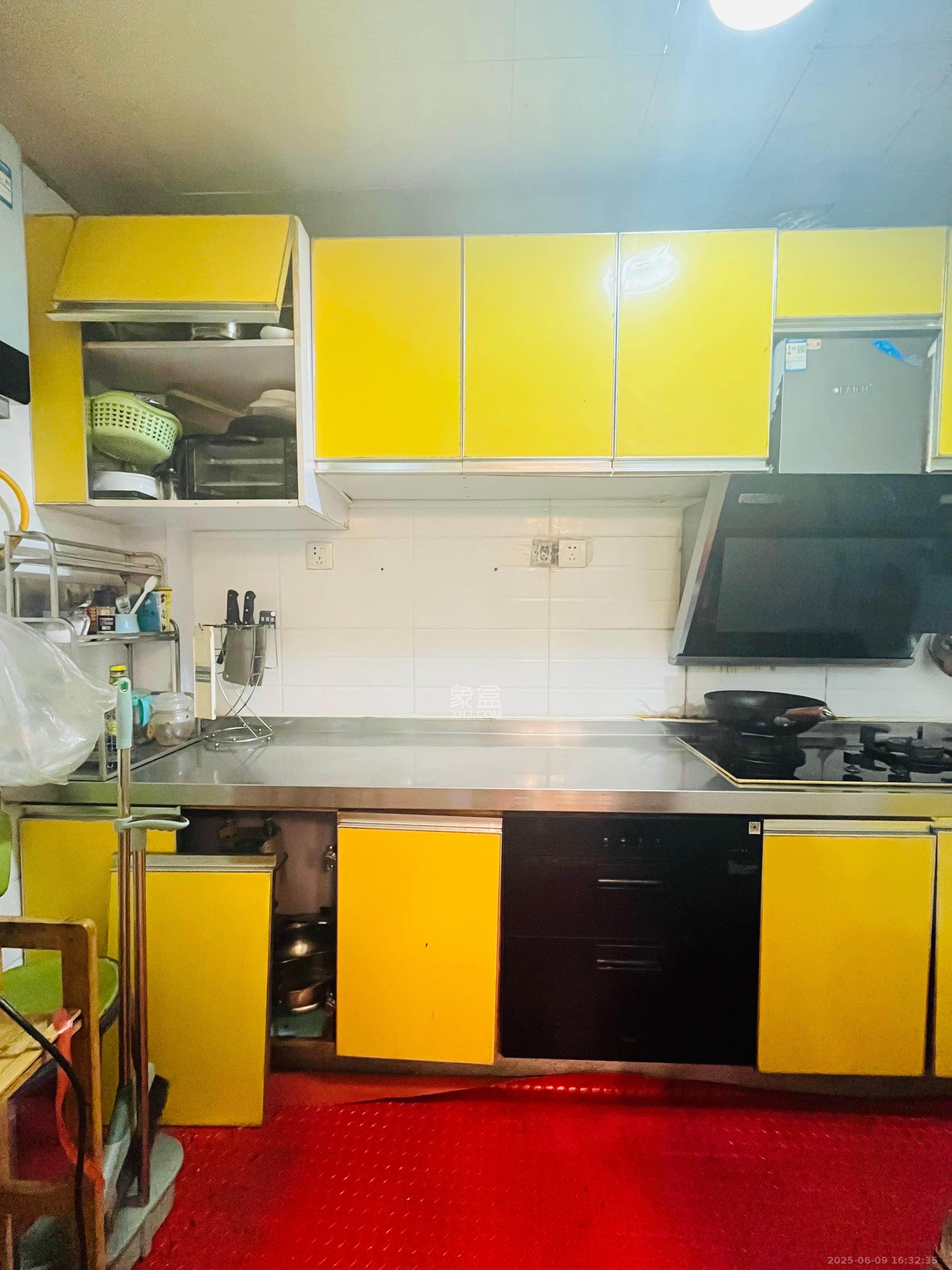 佳阳悦景馨都  1室0厅0卫    3000.0元/月 佳阳悦景馨都  1室0厅0卫    3000.0元/月室内图