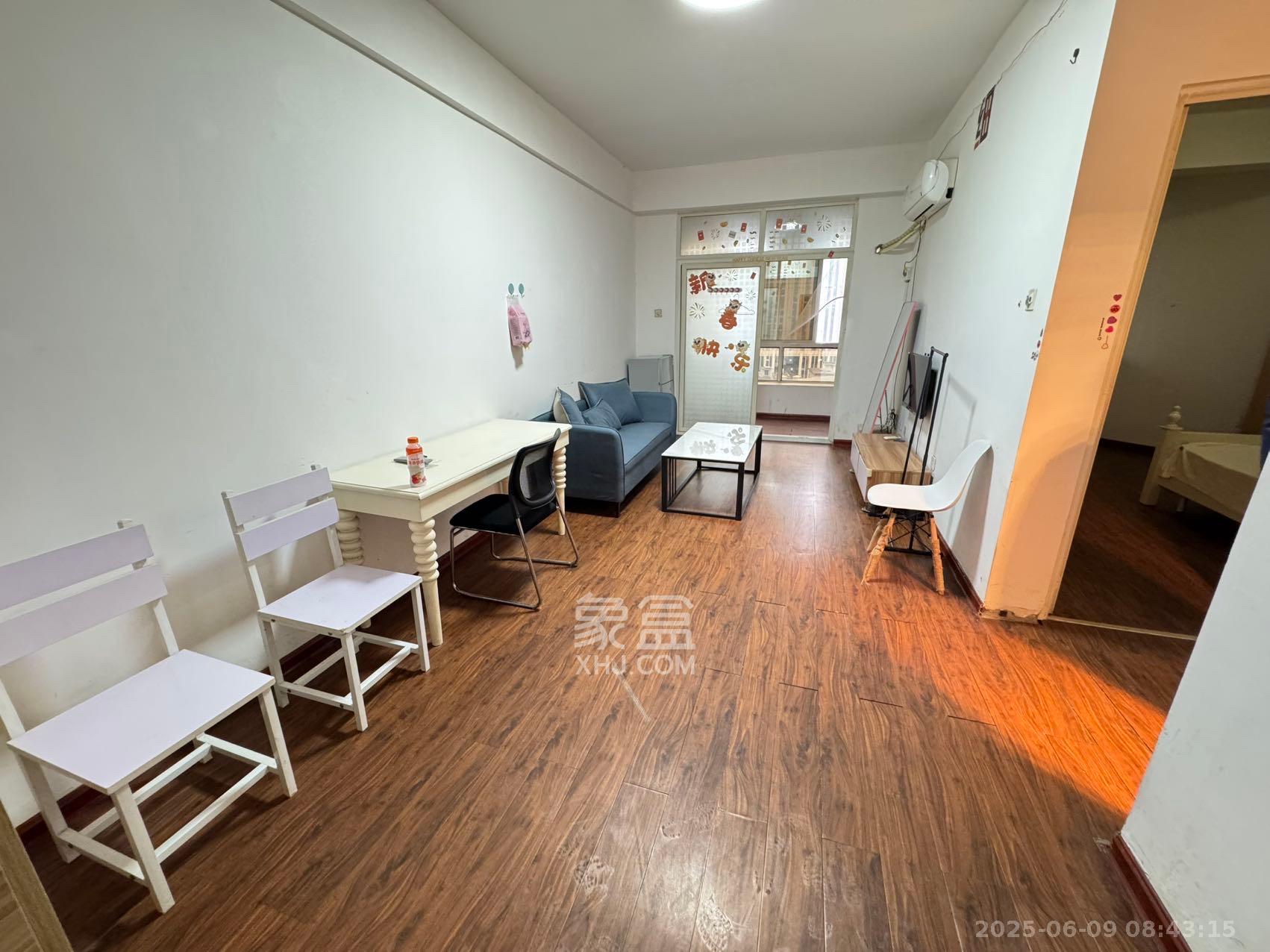 城市动力  1室0厅0卫   1400.00元/月