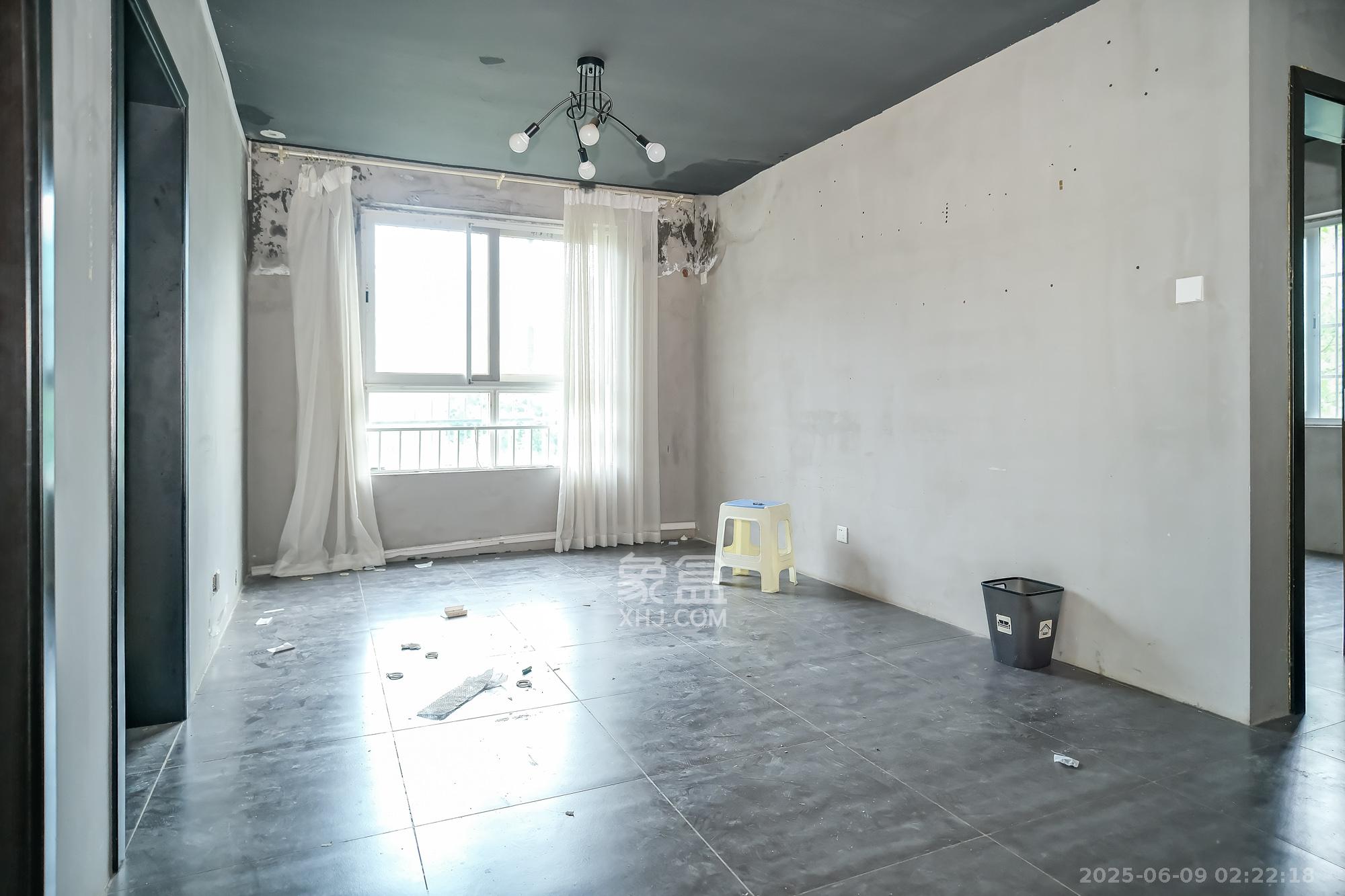 山水湾  5室2厅3卫    571.0万 山水湾  5室2厅3卫    571.0万其他