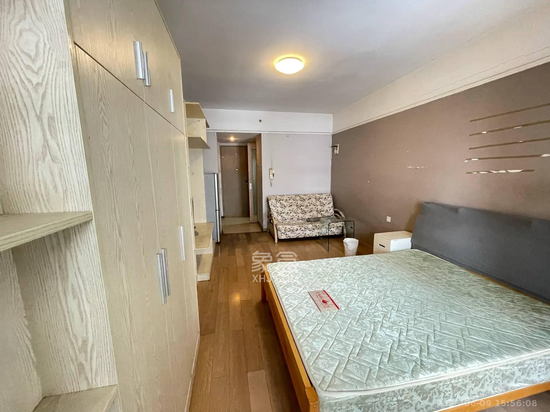 万科金色家园 1室1厅1卫 1200.0元/月 万科金色家园 1室1厅1卫 1200.0元/月室内图