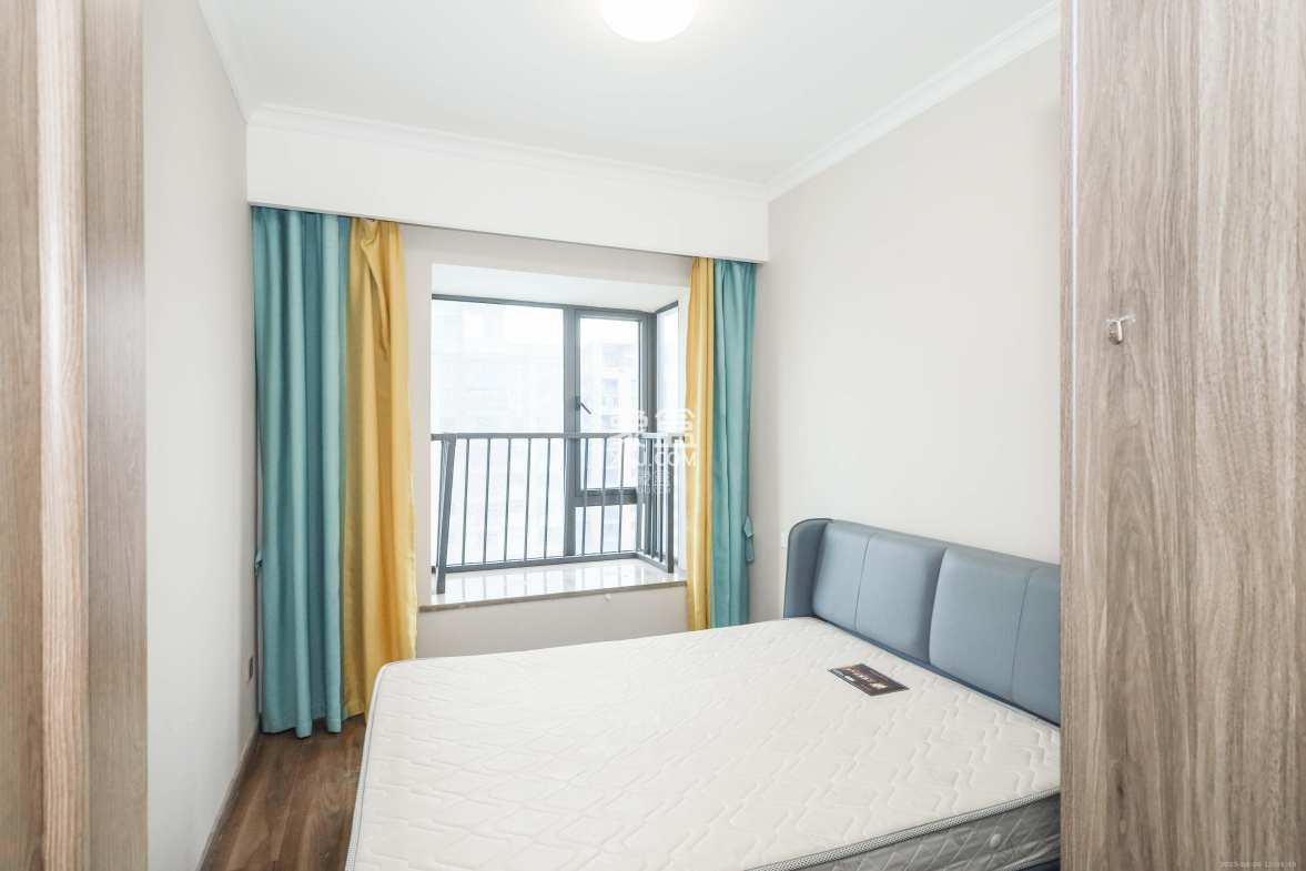 梦想新天地  4室2厅2卫    129.0万 梦想新天地  4室2厅2卫    129.0万卧室