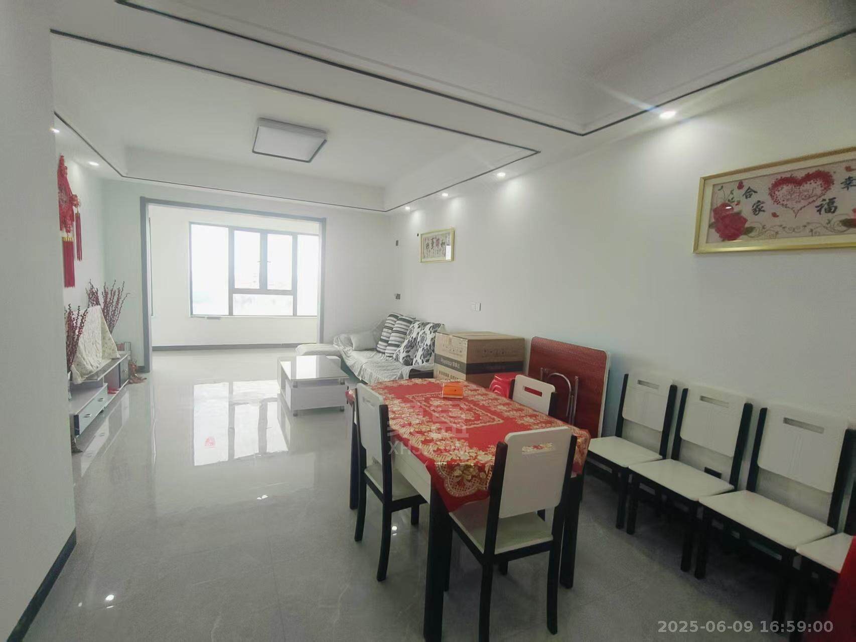 亿都新天地  3室2厅2卫    2000.0元/月 亿都新天地  3室2厅2卫    2000.0元/月室内图