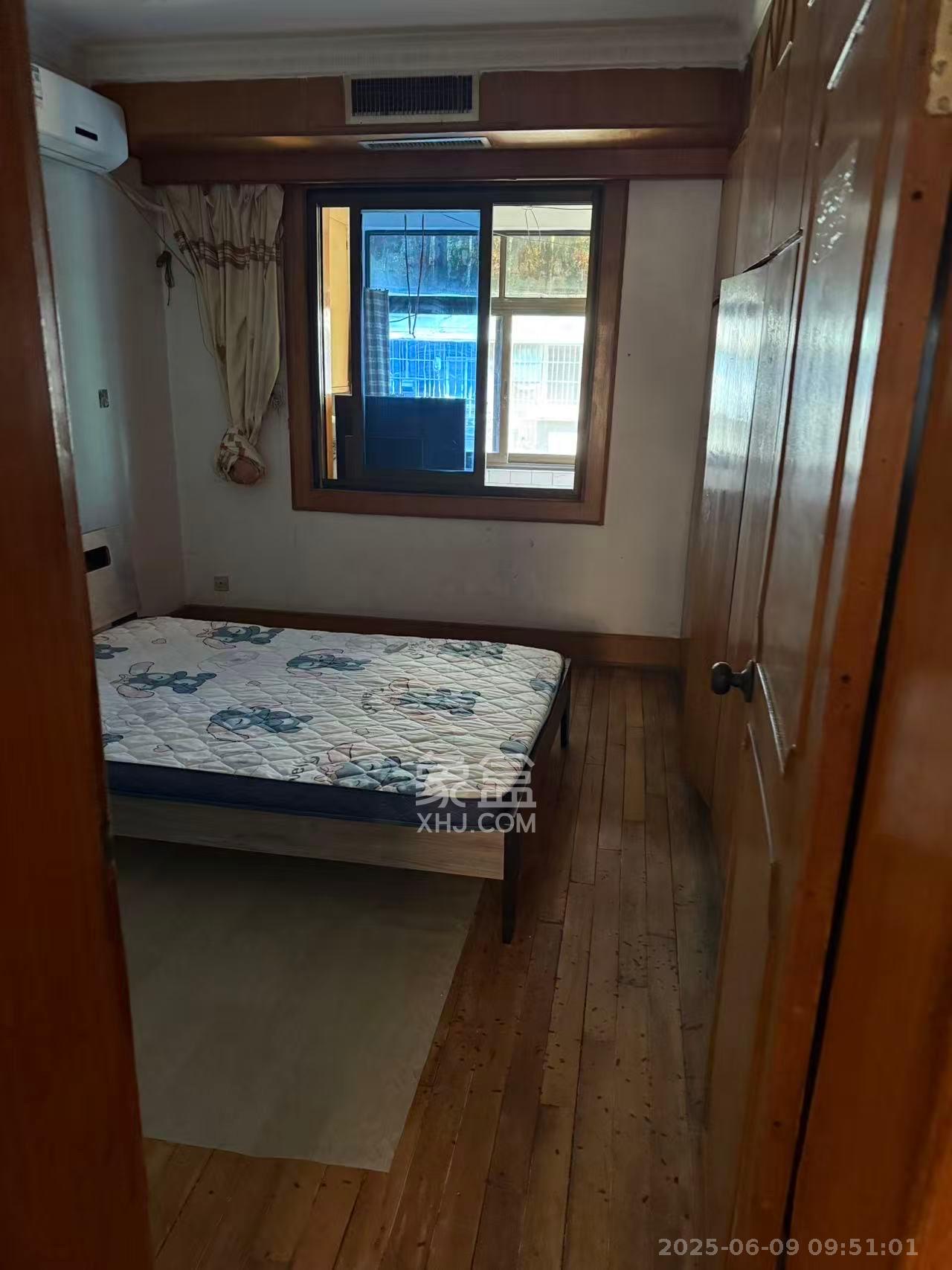 路桥宿舍 2室1厅1卫 1300.0元/月 路桥宿舍 2室1厅1卫 1300.0元/月室内图