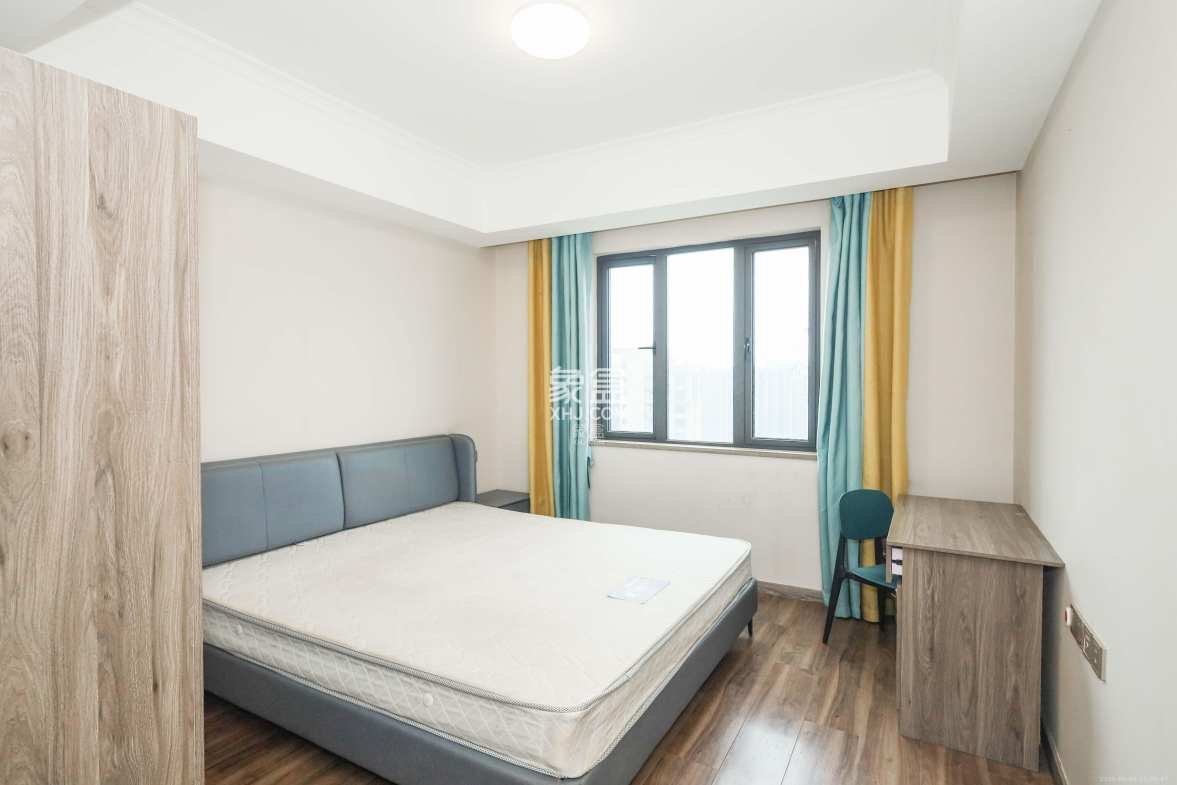 梦想新天地  4室2厅2卫    129.0万 梦想新天地  4室2厅2卫    129.0万卧室