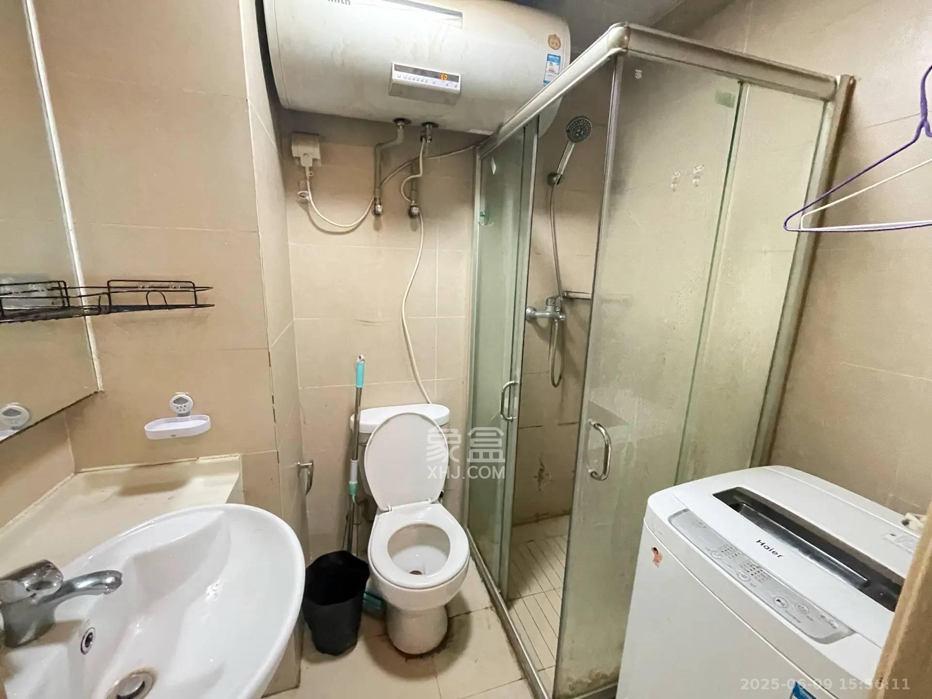 万科金色家园 1室1厅1卫 1200.0元/月 万科金色家园 1室1厅1卫 1200.0元/月室内图