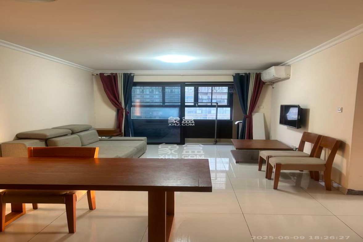 协信星澜汇  3室2厅1卫    2600.0元/月 协信星澜汇  3室2厅1卫    2600.0元/月室内图