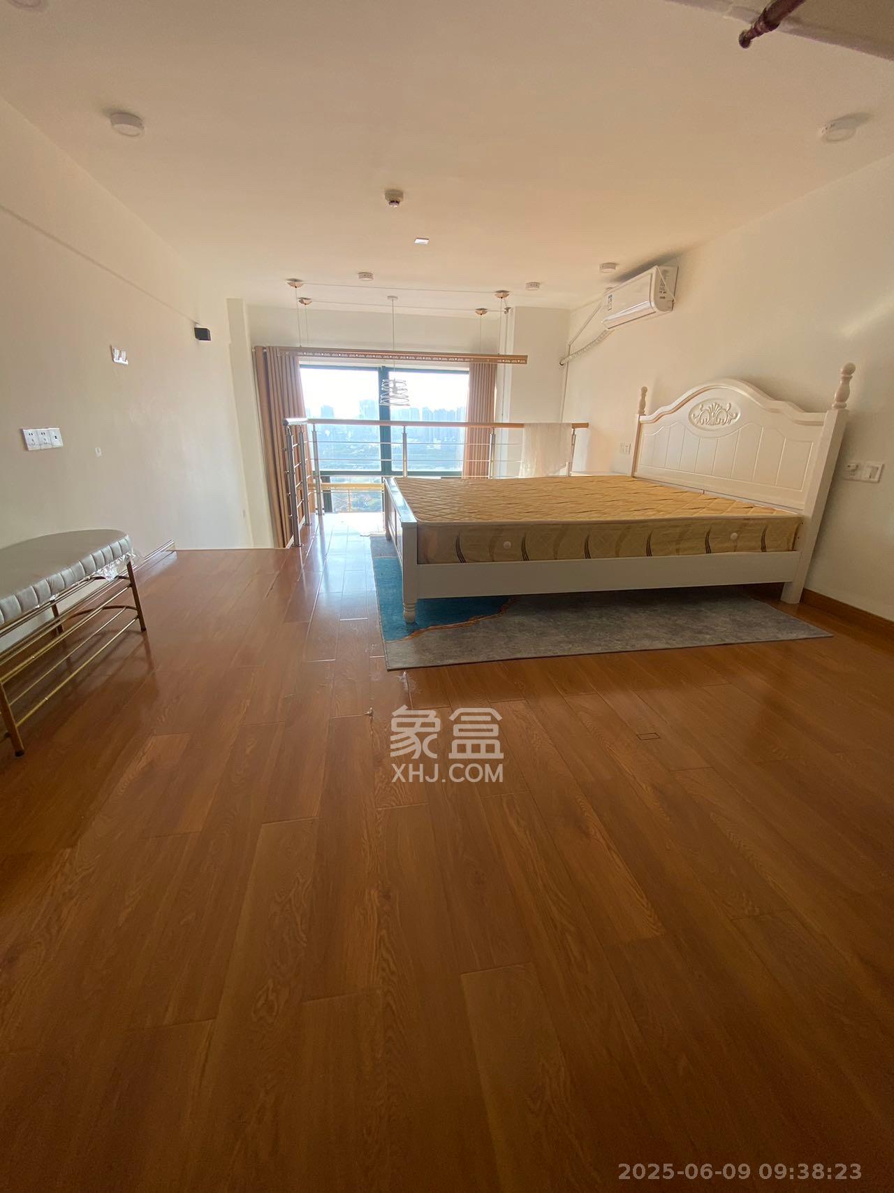 洋湖时代 1室1厅1卫 1600.0元/月 洋湖时代 1室1厅1卫 1600.0元/月室内图