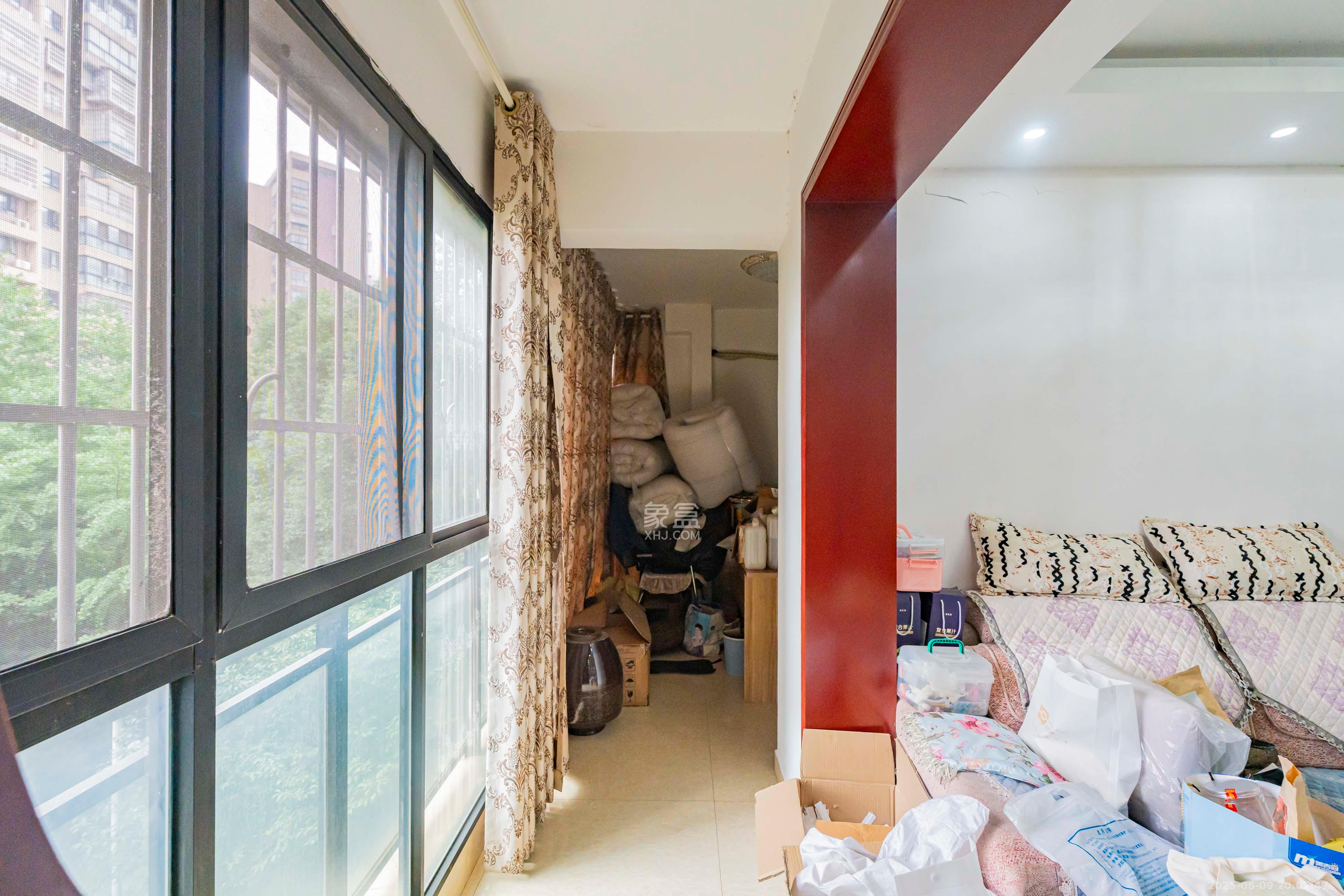 长大卧琥  4室2厅1卫    112.0万 长大卧琥  4室2厅1卫    112.0万阳台