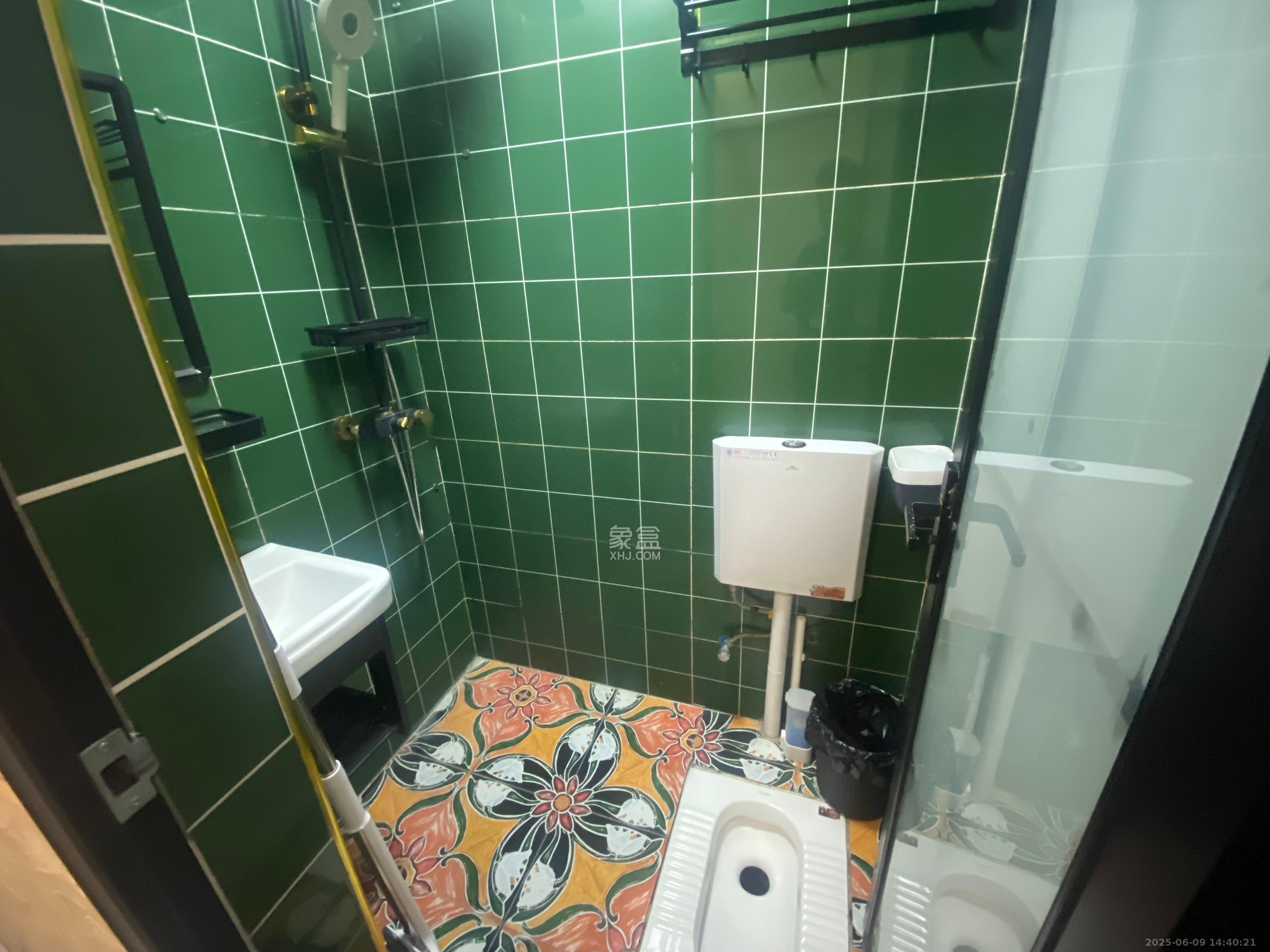 叠彩兰亭 1室1厅1卫 1100.0元/月 叠彩兰亭 1室1厅1卫 1100.0元/月室内图