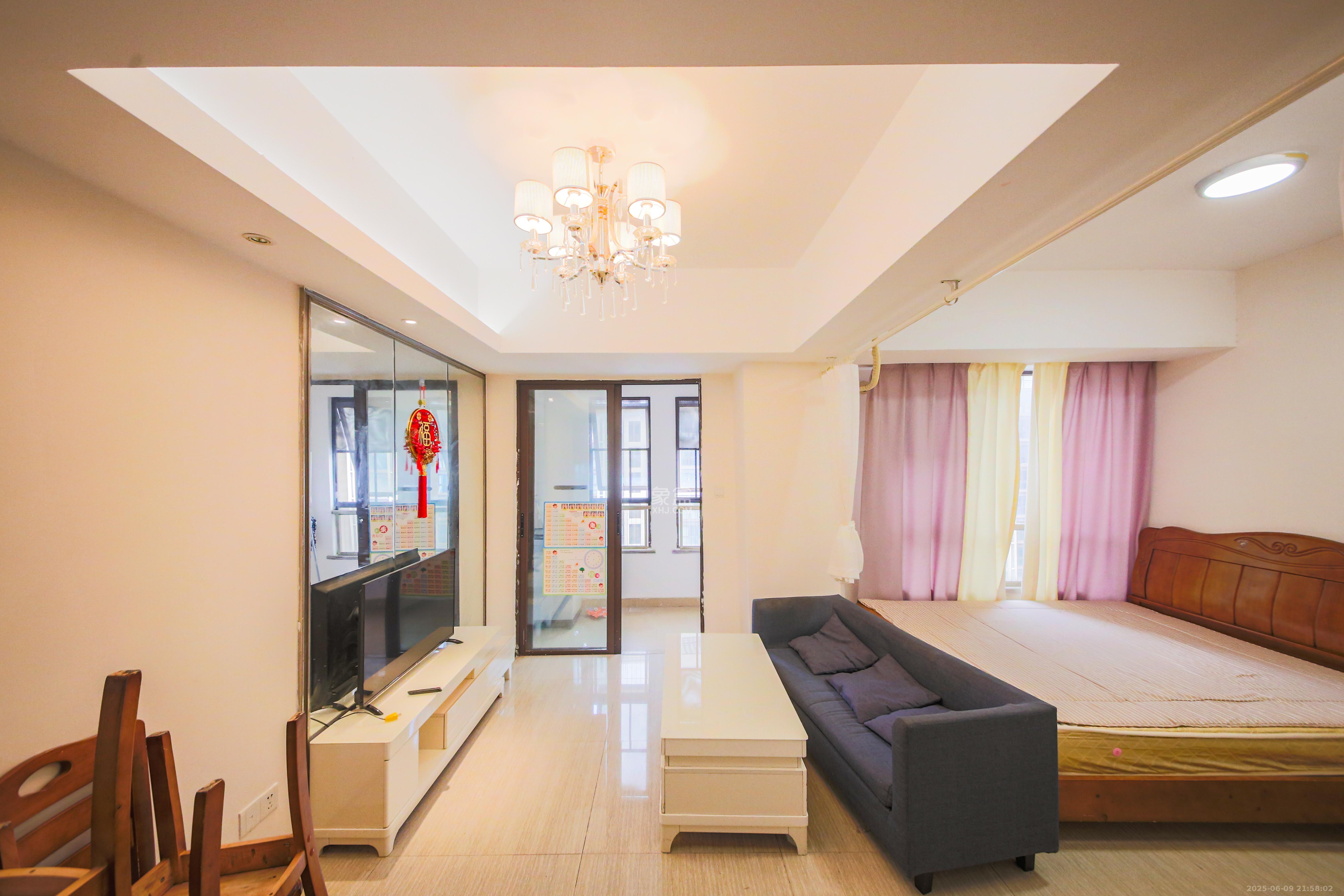 奥林匹克花园贡院三期  1室1厅1卫    25.0万 奥林匹克花园贡院三期  1室1厅1卫    25.0万卧室