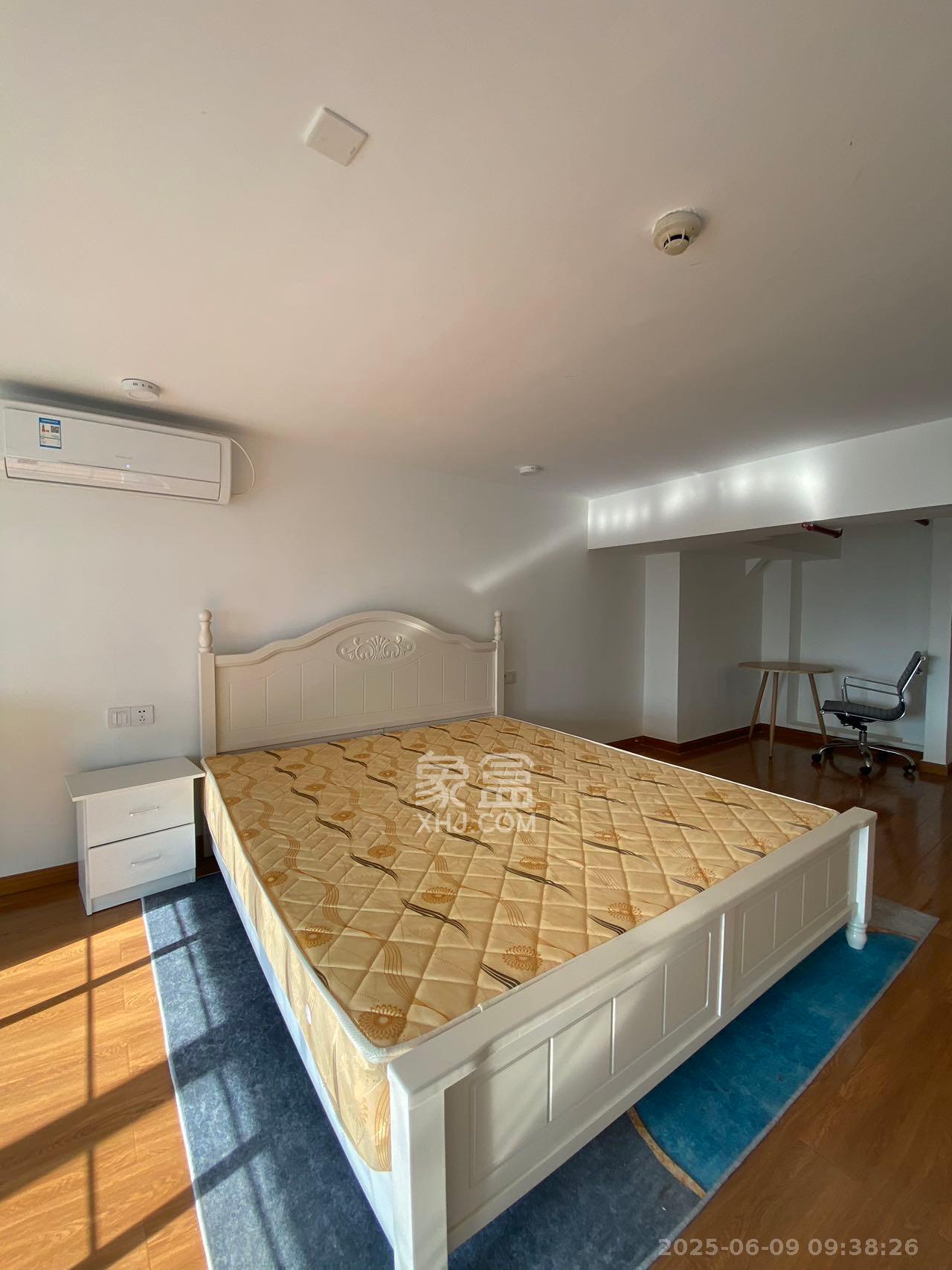 洋湖时代 1室1厅1卫 1600.0元/月 洋湖时代 1室1厅1卫 1600.0元/月室内图