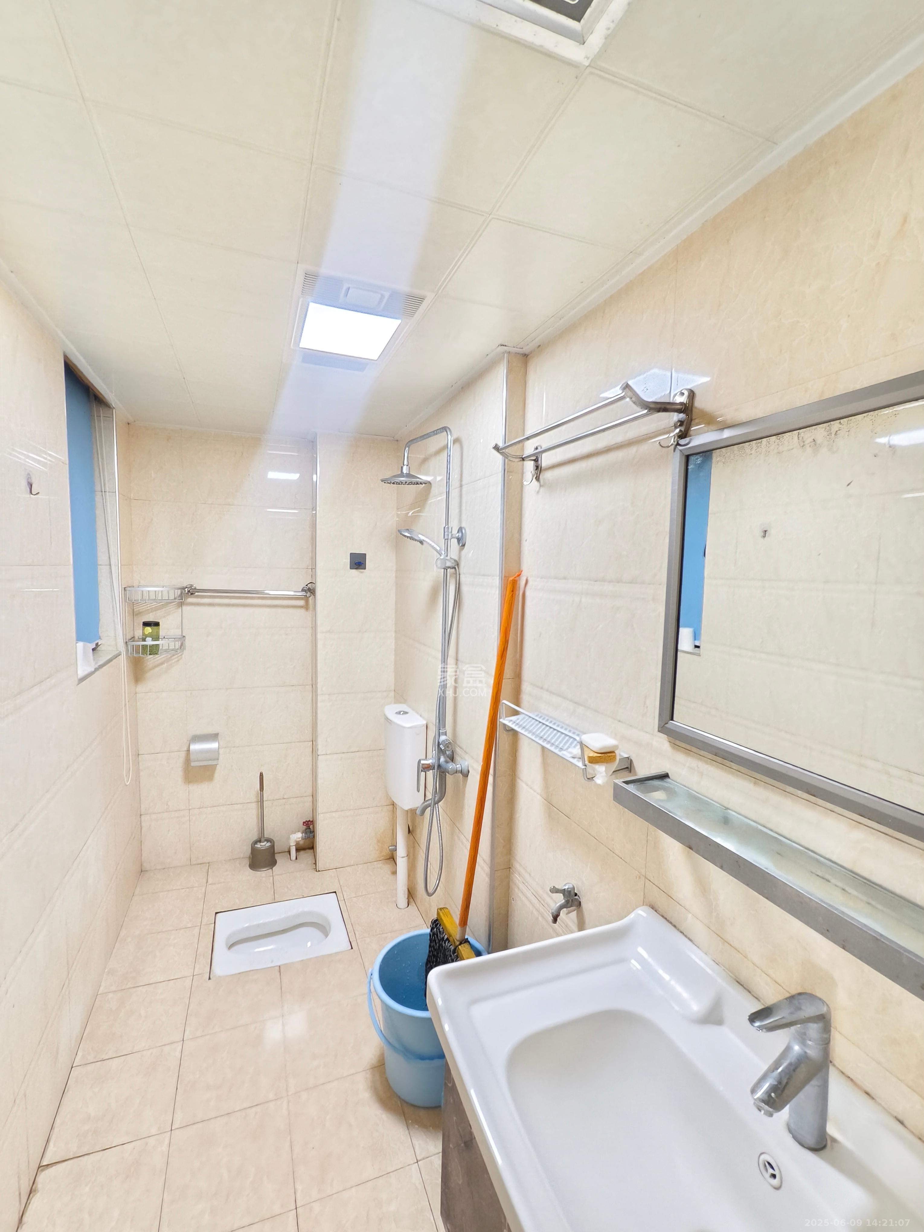 长房时代城 2室2厅1卫 2800.0元/月 长房时代城 2室2厅1卫 2800.0元/月室内图