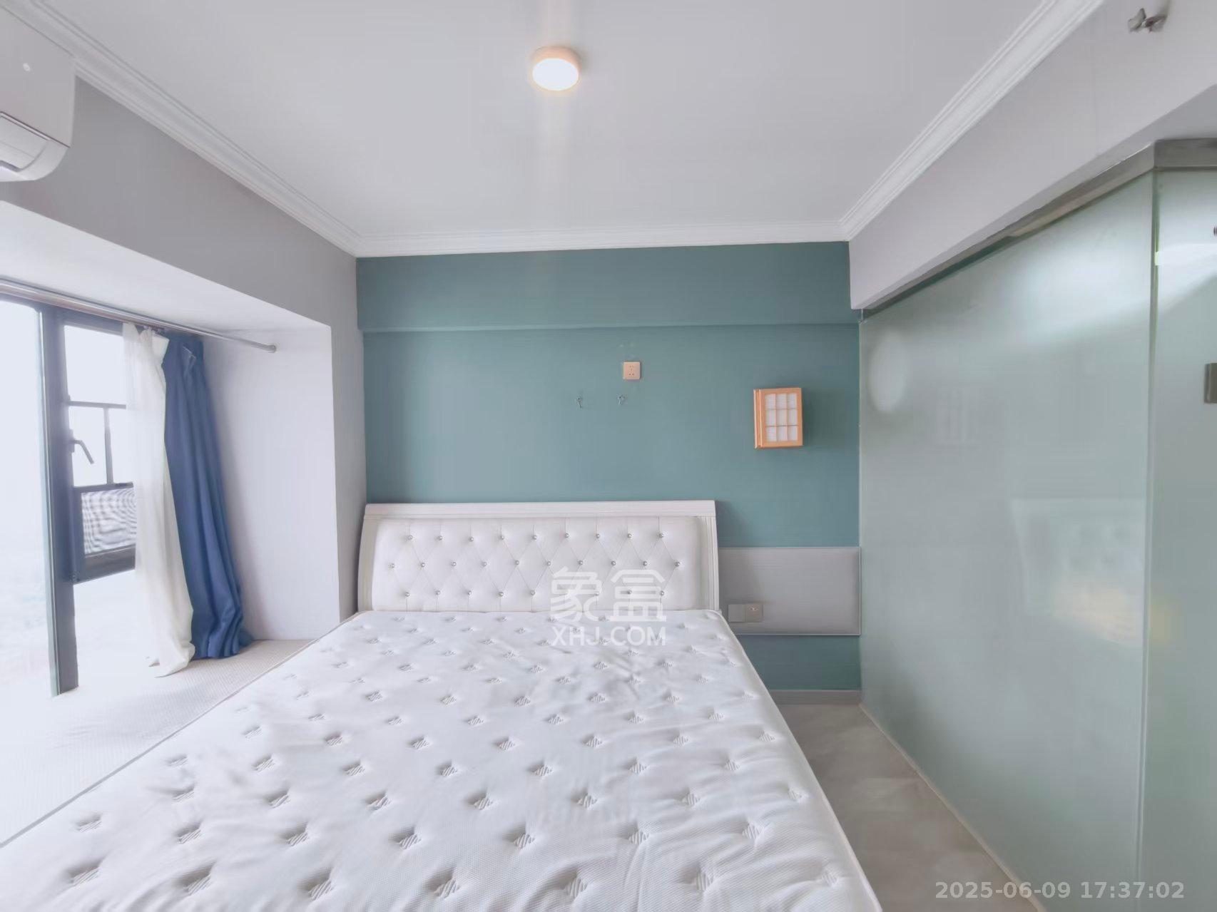 青山商贸住宅小区(天翼公寓) 1室1厅1卫 1160.0元/月 青山商贸住宅小区(天翼公寓) 1室1厅1卫 1160.0元/月室内图