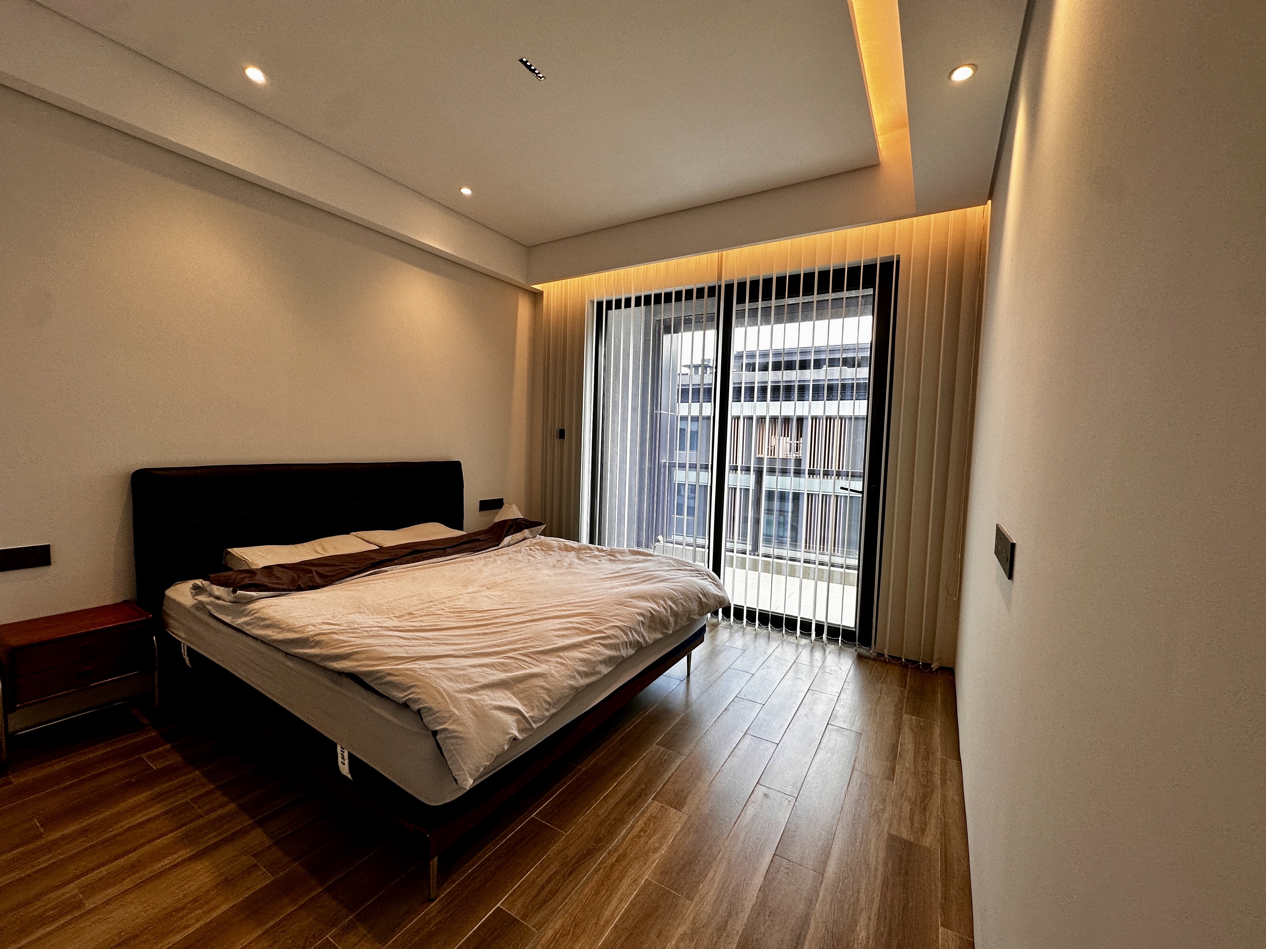 仁恒滨江园(一.二期) 4室2厅3卫 7500.0元/月 仁恒滨江园(一.二期) 4室2厅3卫 7500.0元/月室内图