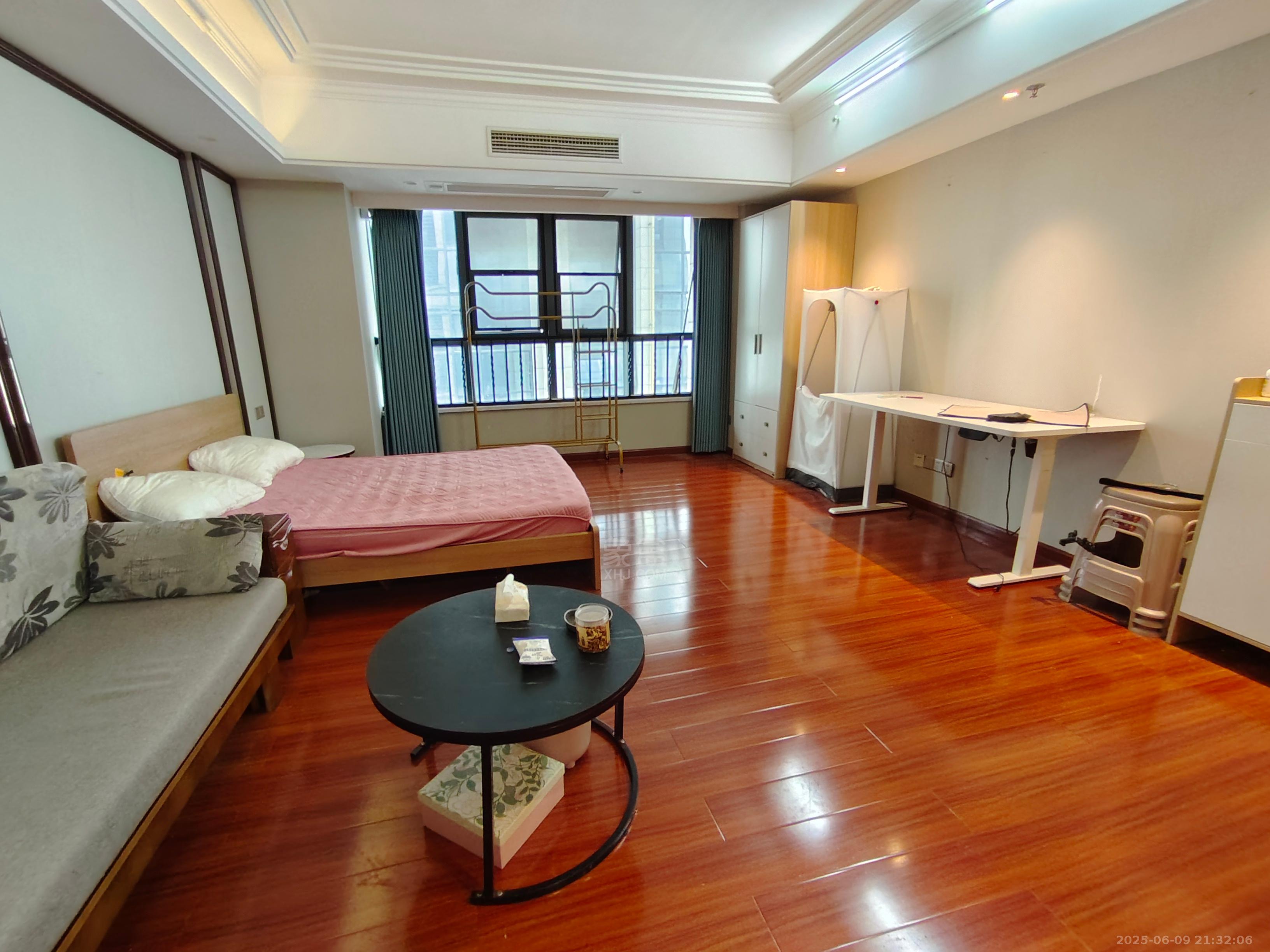 湘江公馆 1室1厅1卫 1600.0元/月 湘江公馆 1室1厅1卫 1600.0元/月室内图