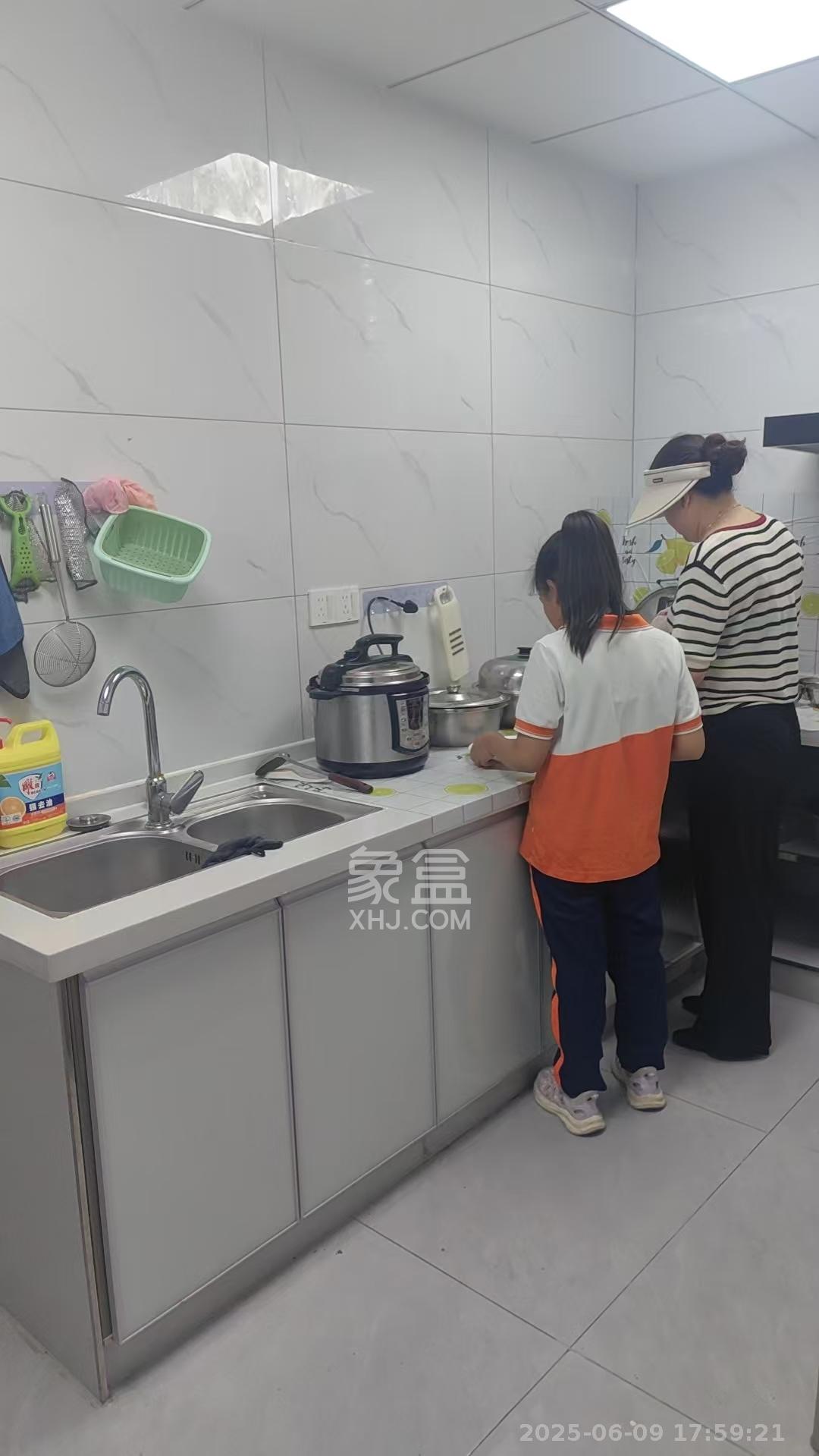 佳俊万家府   40.0㎡     3500.00元/月室内图