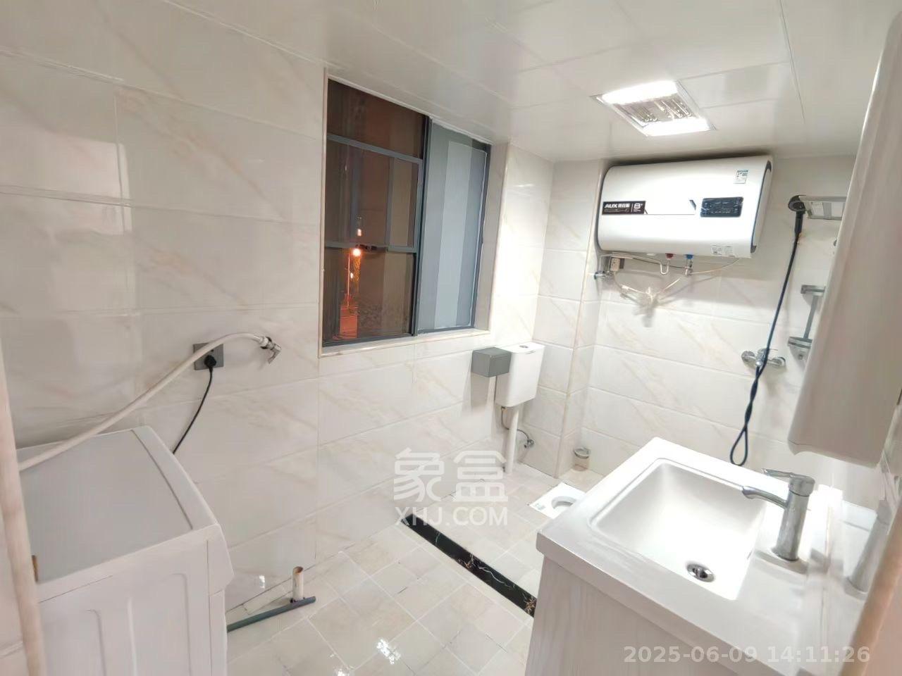 嘉宇银杉（嘉宇西苑）  2室2厅1卫   2000.00元/月室内图