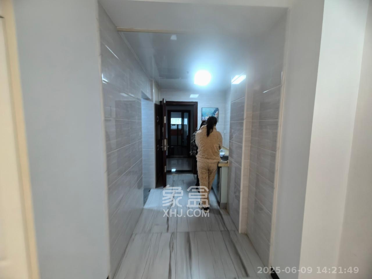 高升时代广场(冠铭商务中心) 1室1厅1卫 1400.0元/月 高升时代广场(冠铭商务中心) 1室1厅1卫 1400.0元/月室内图