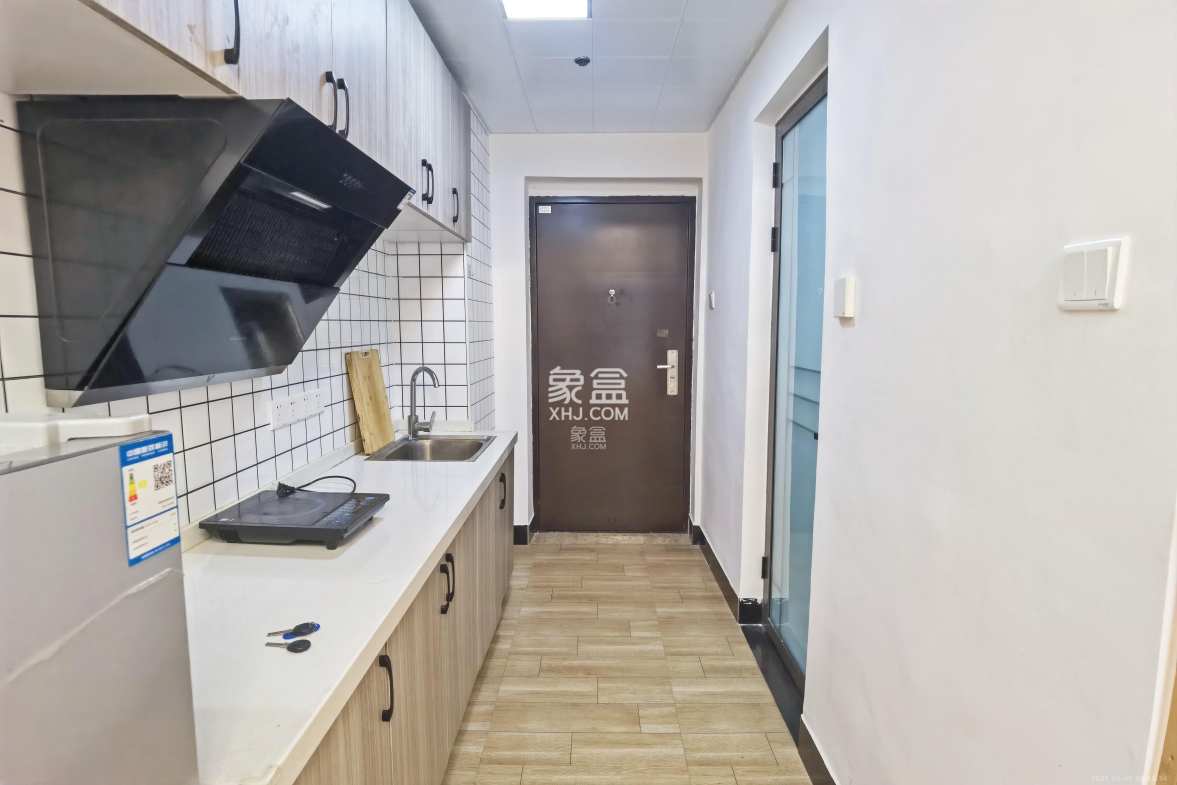 保利天禧EF区  1室0厅1卫    1700.0元/月 保利天禧EF区  1室0厅1卫    1700.0元/月室内图