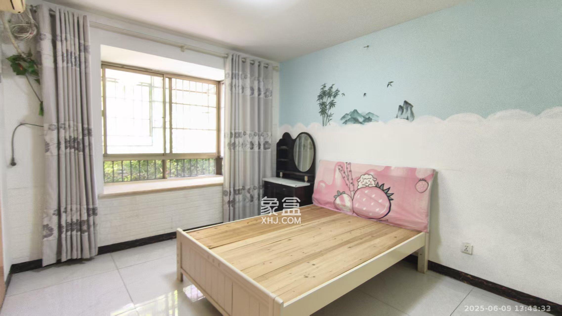 兴汉华庭 3室1厅2卫 2800.0元/月 兴汉华庭 3室1厅2卫 2800.0元/月室内图