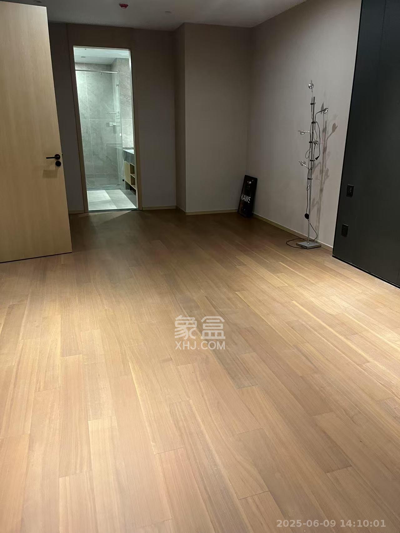 正荣梅溪紫阙台  4室2厅2卫   9000.00元/月室内图