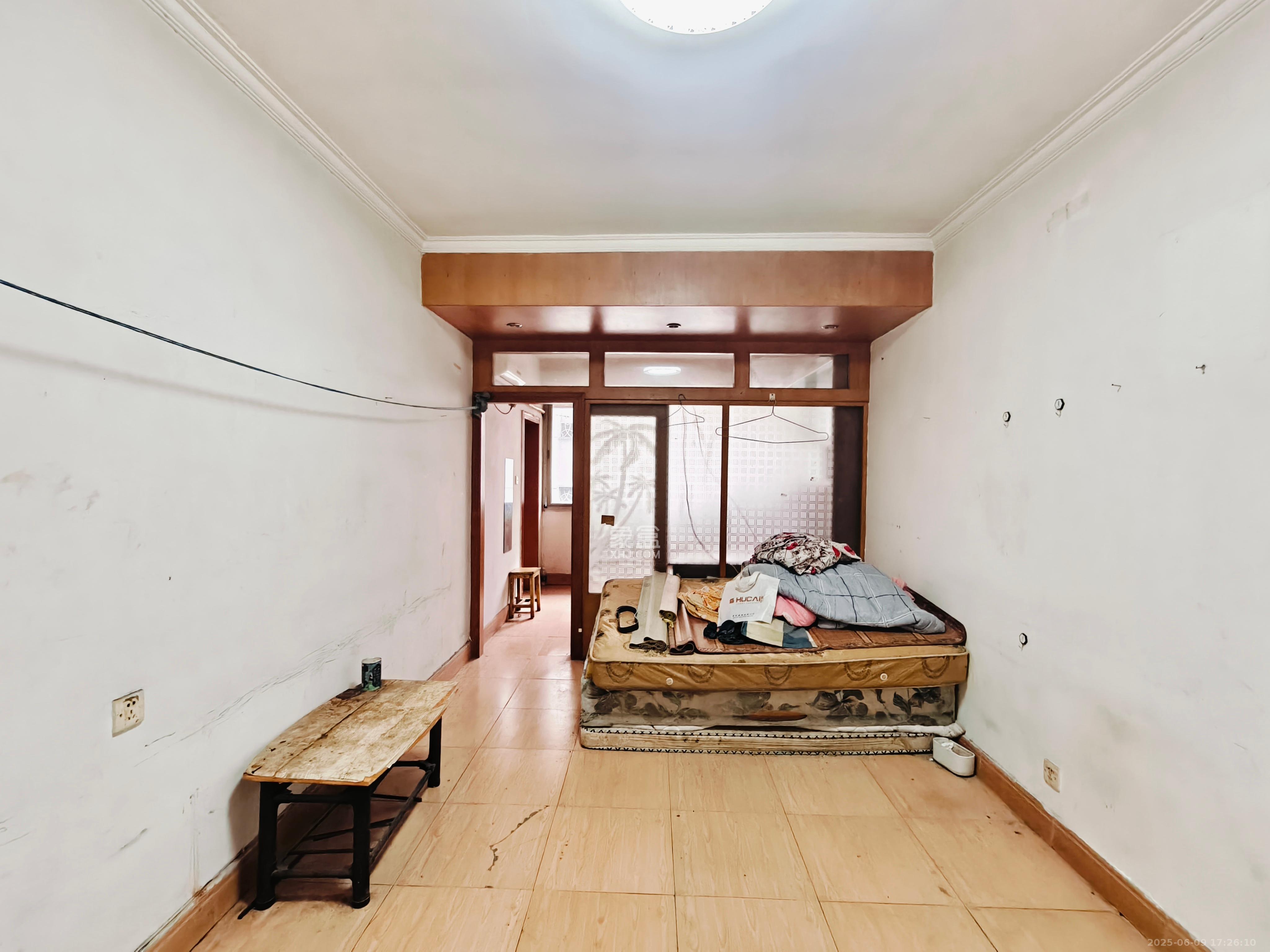 东风路招标局宿舍 3室1厅1卫 2000.0元/月 东风路招标局宿舍 3室1厅1卫 2000.0元/月室内图