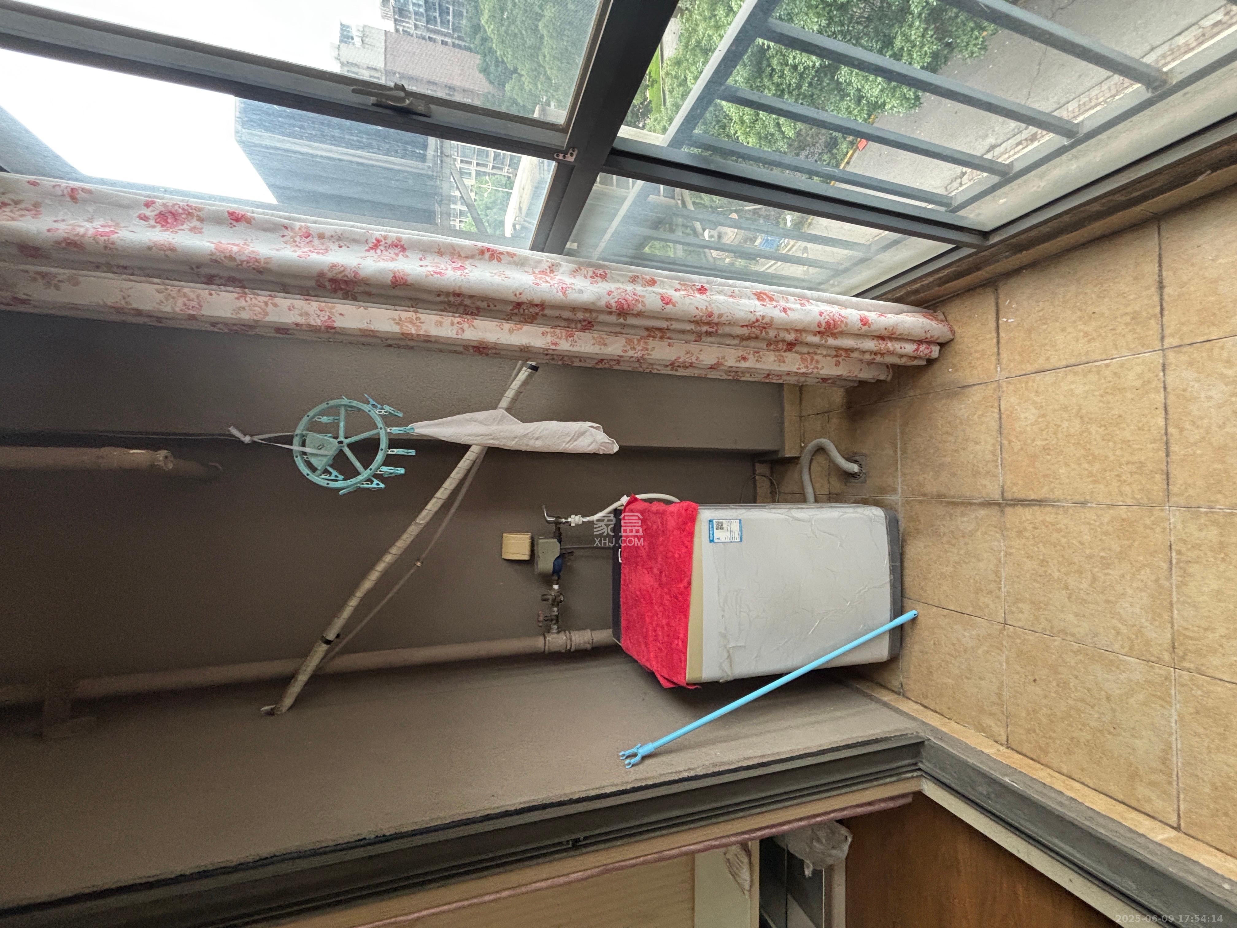 花漾年华(桂花园) 1室1厅1卫 1000.0元/月 花漾年华(桂花园) 1室1厅1卫 1000.0元/月室内图