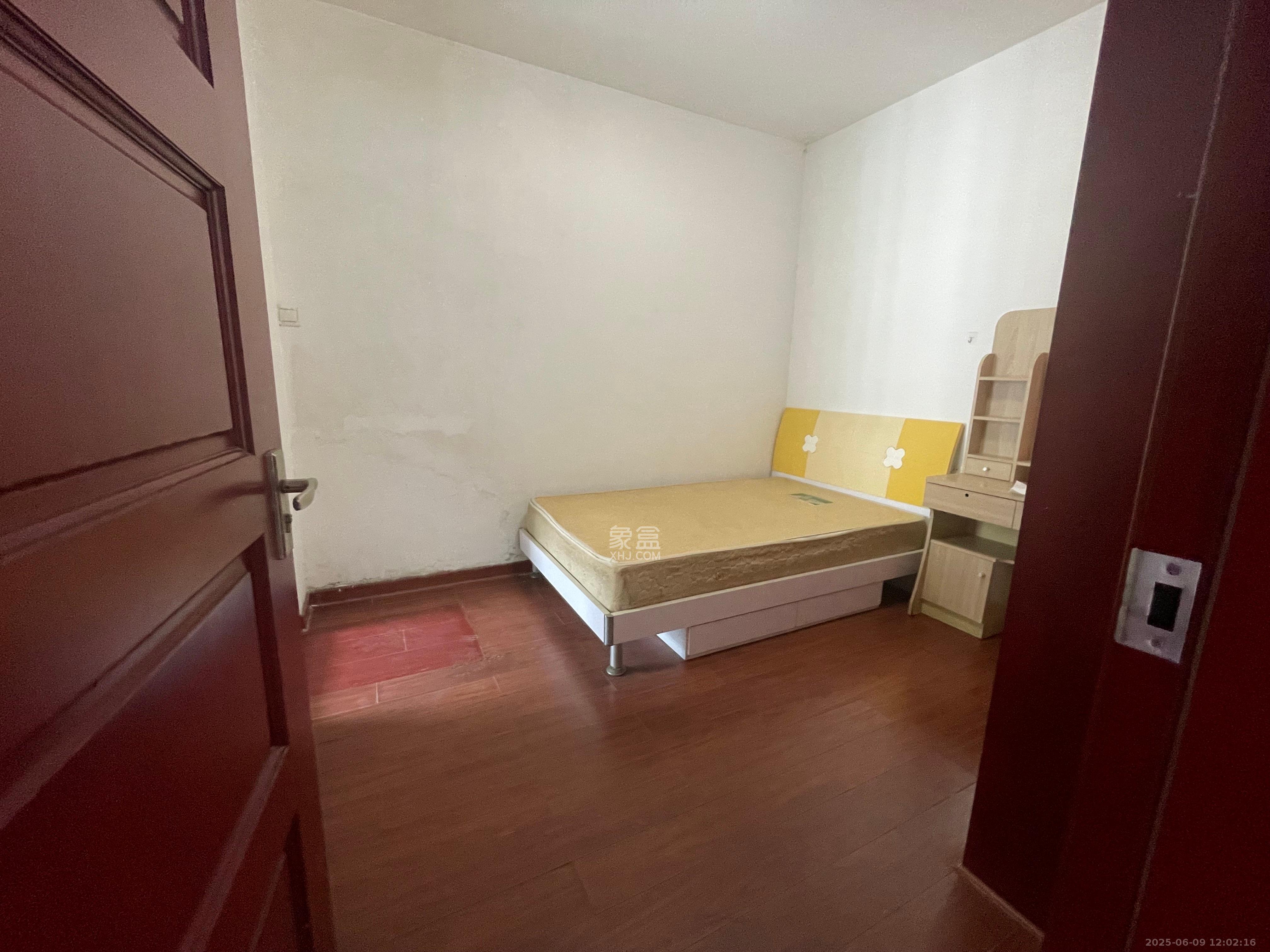 中江国际花城 3室2厅1卫 2400.0元/月 中江国际花城 3室2厅1卫 2400.0元/月室内图