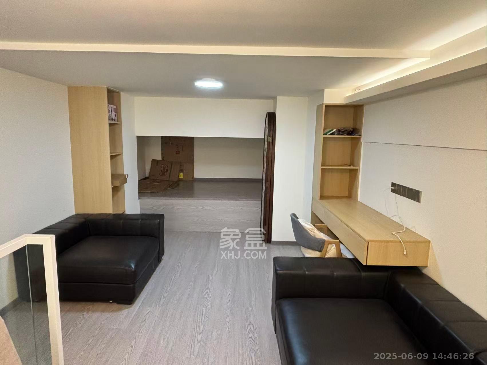 中海阅溪府  2室1厅1卫    2800.0元/月室内图
