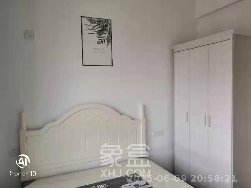 振业城三期  3室2厅1卫   3000.00元/月室内图