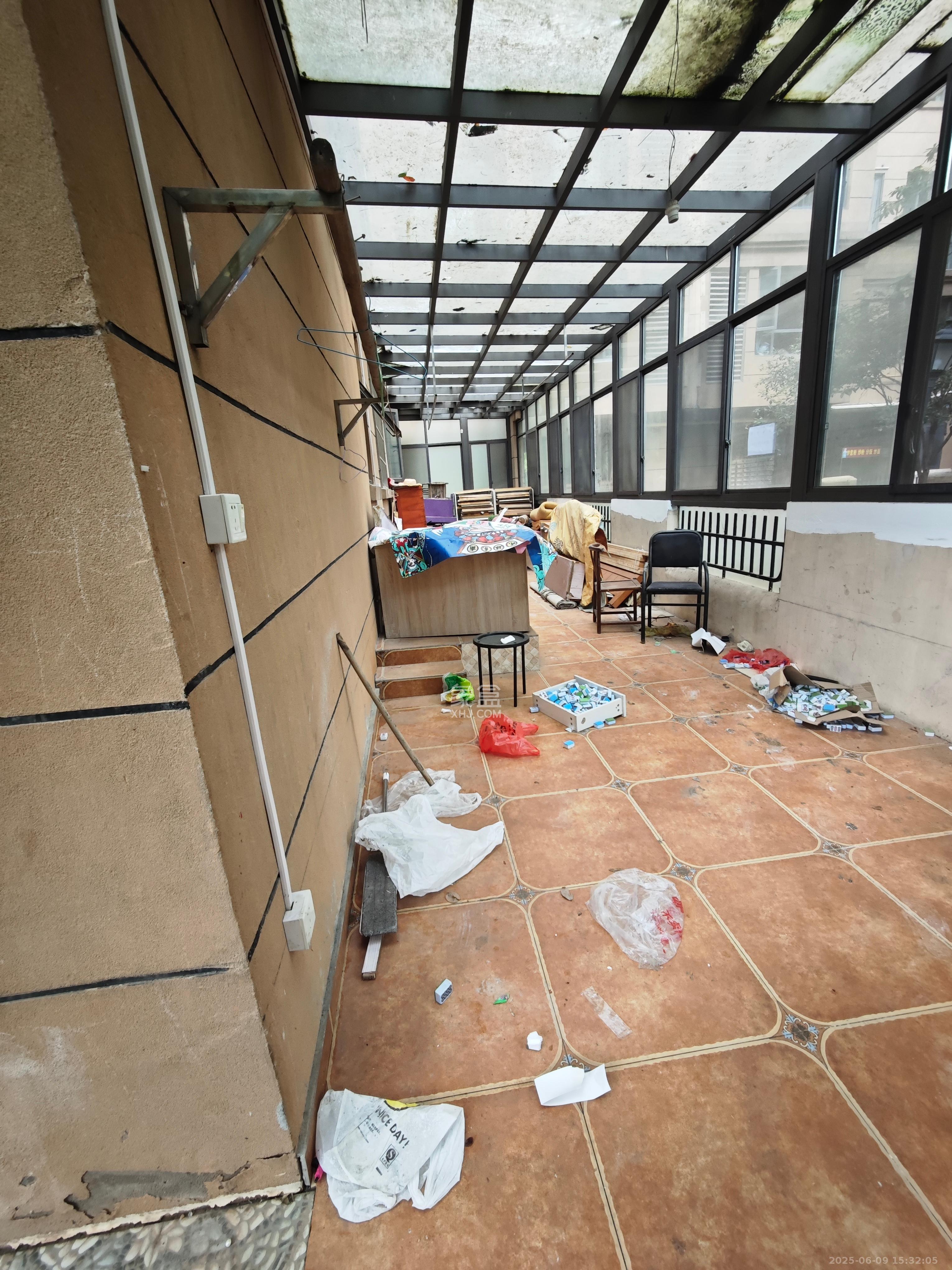 佳兆业水岸新都 3室2厅1卫 1800.0元/月 佳兆业水岸新都 3室2厅1卫 1800.0元/月室内图