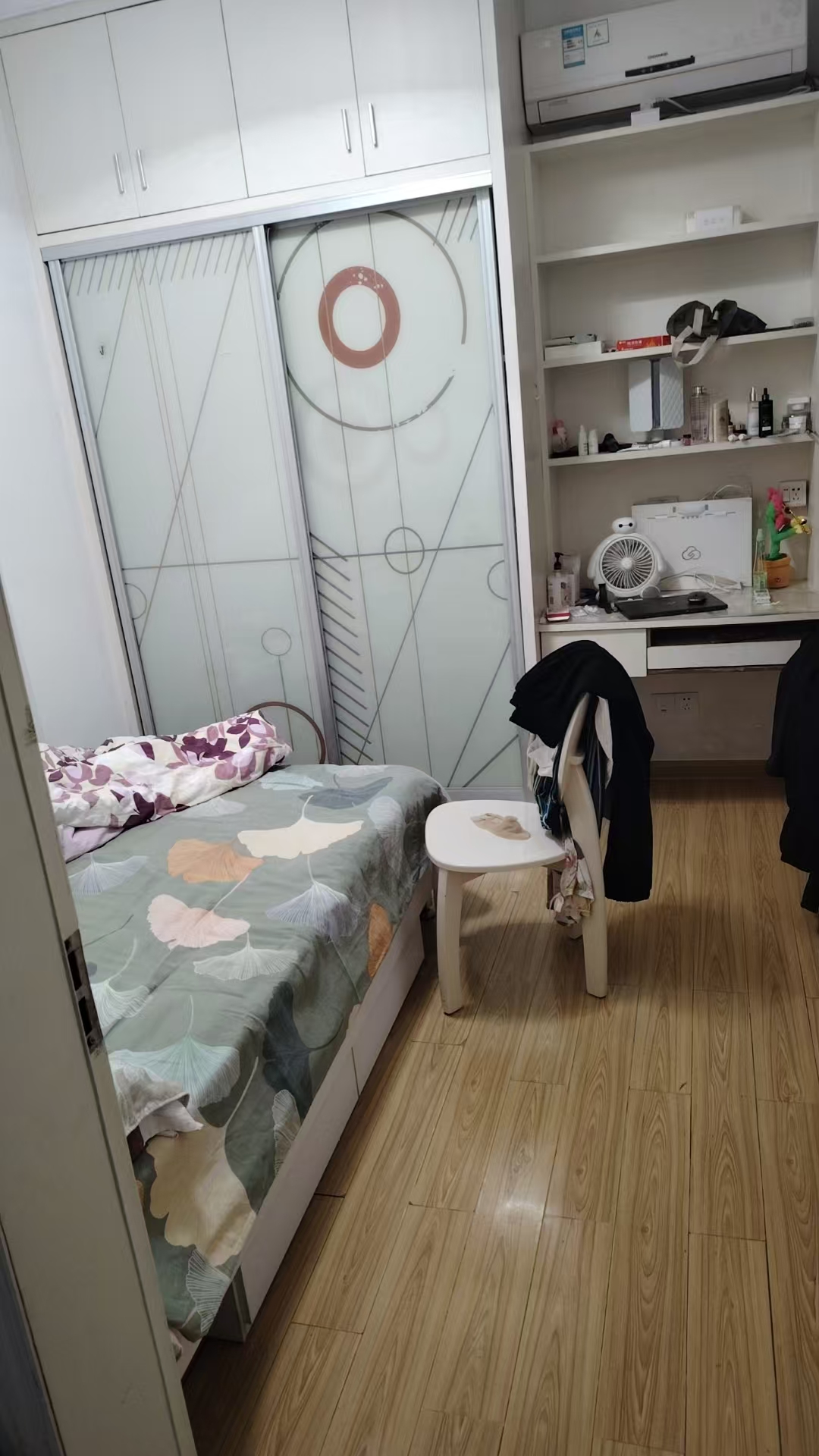 剑桥阁 2室1厅1卫 1650.0元/月 剑桥阁 2室1厅1卫 1650.0元/月室内图