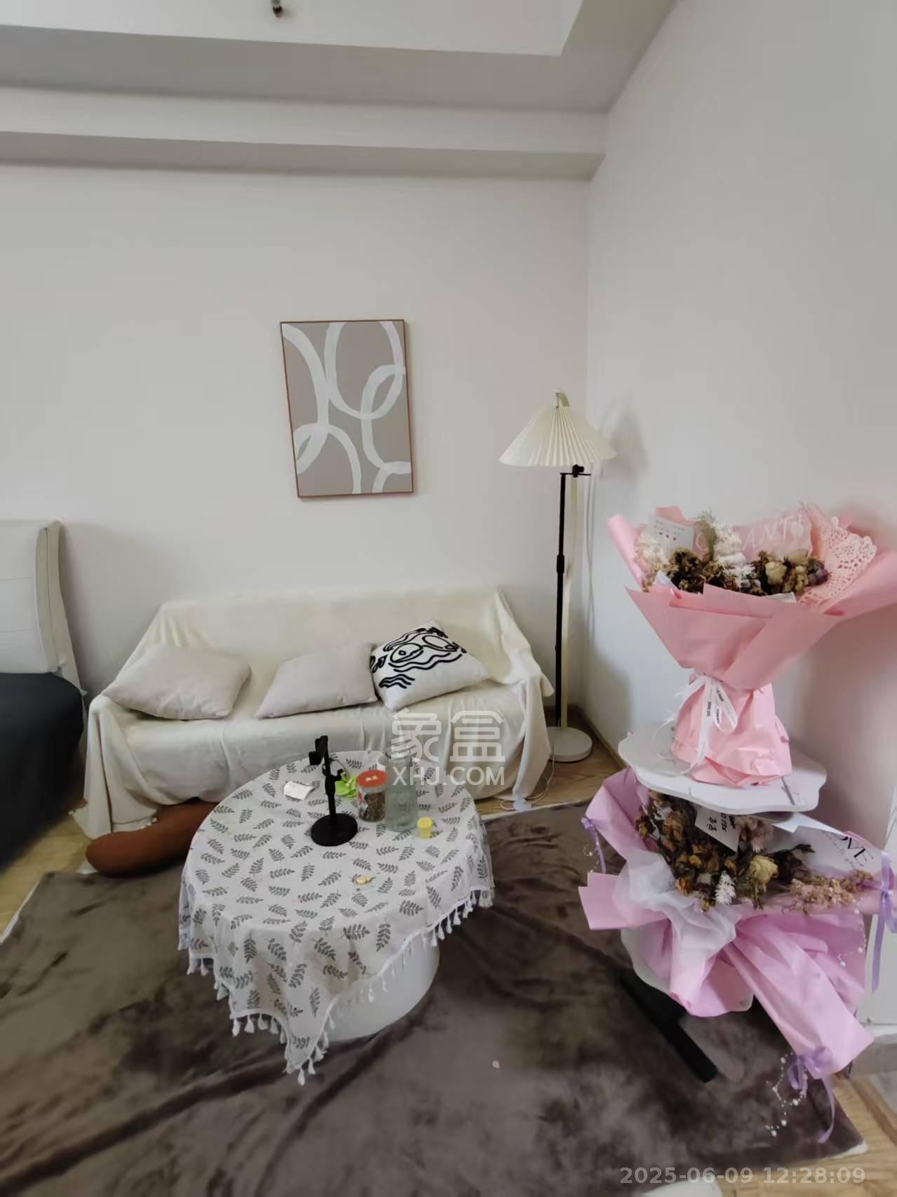 北辰三角洲E4区 1室0厅0卫 2300.0元/月 北辰三角洲E4区 1室0厅0卫 2300.0元/月室内图