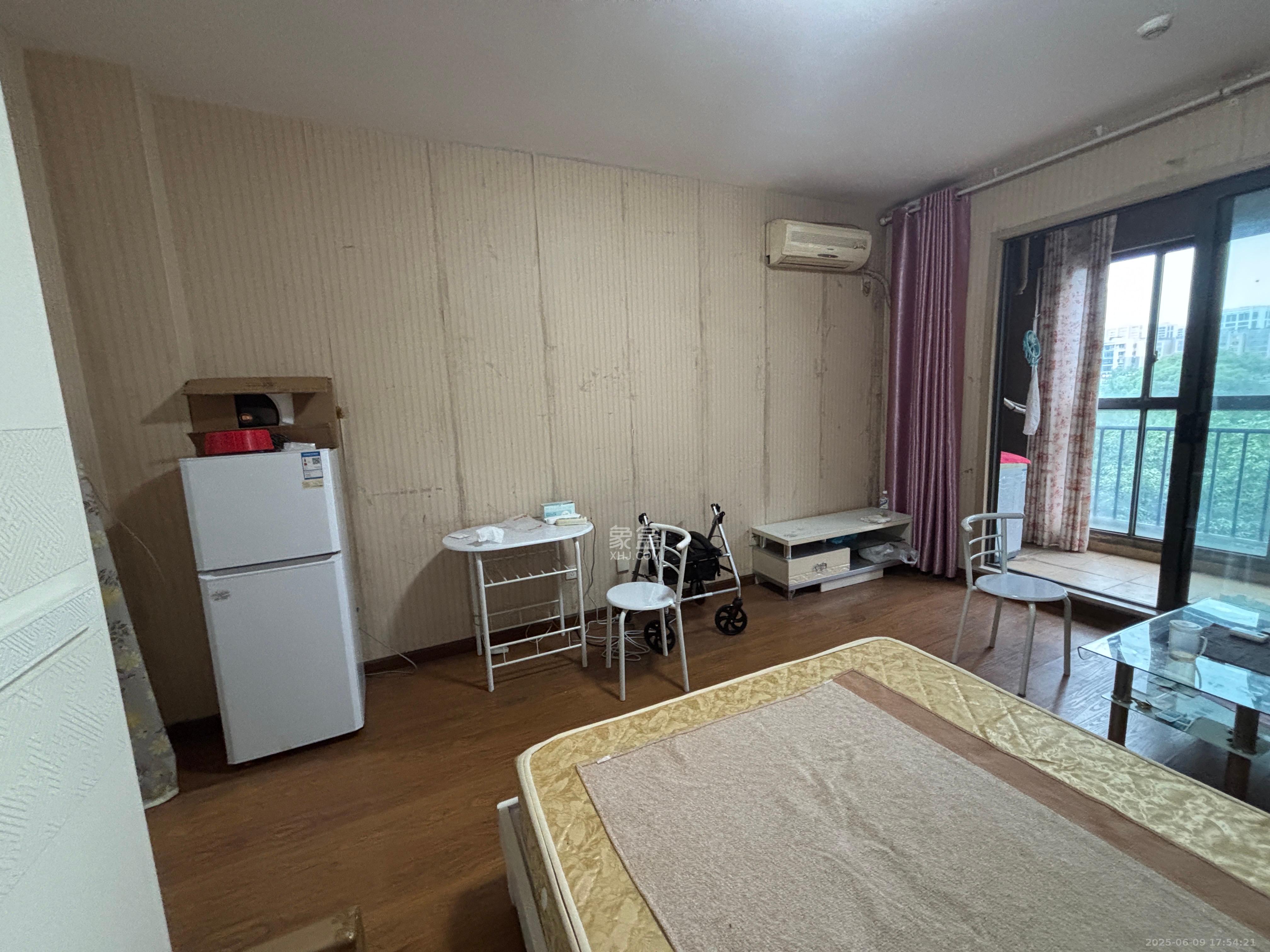 花漾年华(桂花园) 1室1厅1卫 1000.0元/月 花漾年华(桂花园) 1室1厅1卫 1000.0元/月室内图