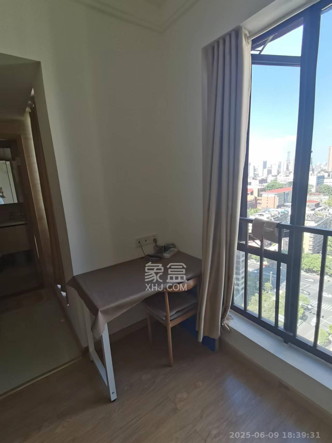 君合天玺 1室1厅1卫 1300.0元/月 君合天玺 1室1厅1卫 1300.0元/月室内图