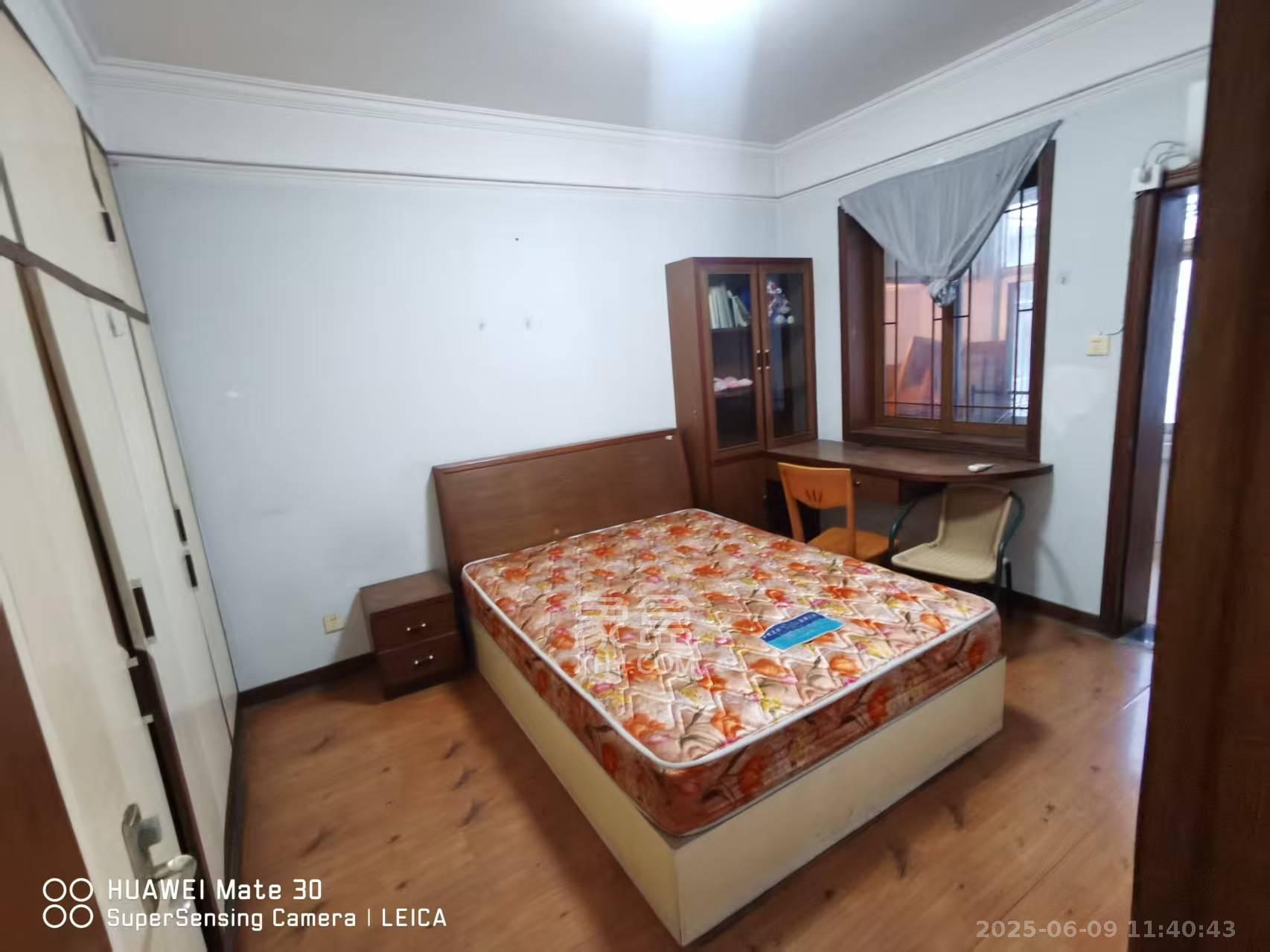 曙光路口建行宿舍 2室1厅1卫 1600.0元/月 曙光路口建行宿舍 2室1厅1卫 1600.0元/月室内图