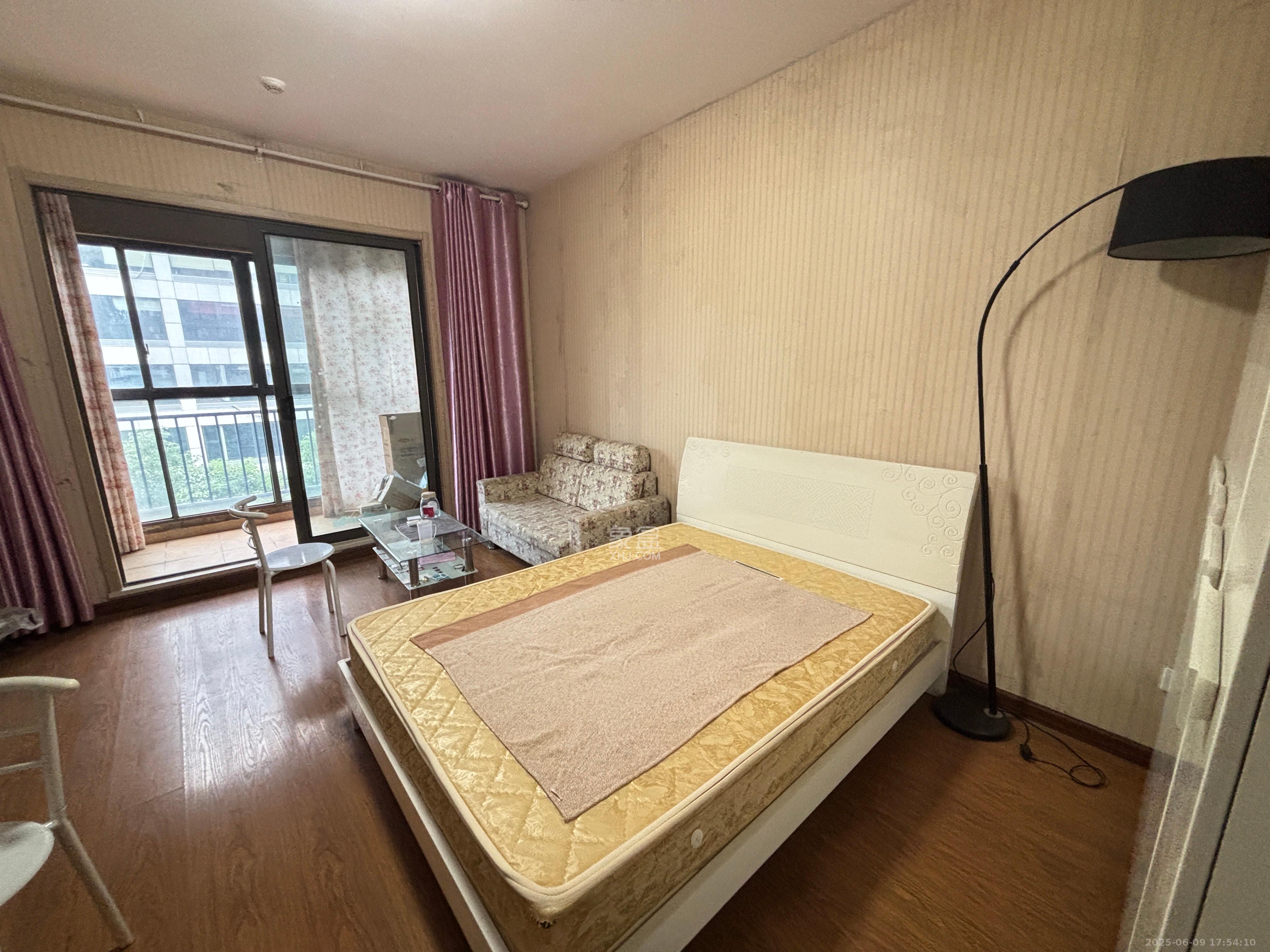 花漾年华(桂花园) 1室1厅1卫 1000.0元/月 花漾年华(桂花园) 1室1厅1卫 1000.0元/月室内图