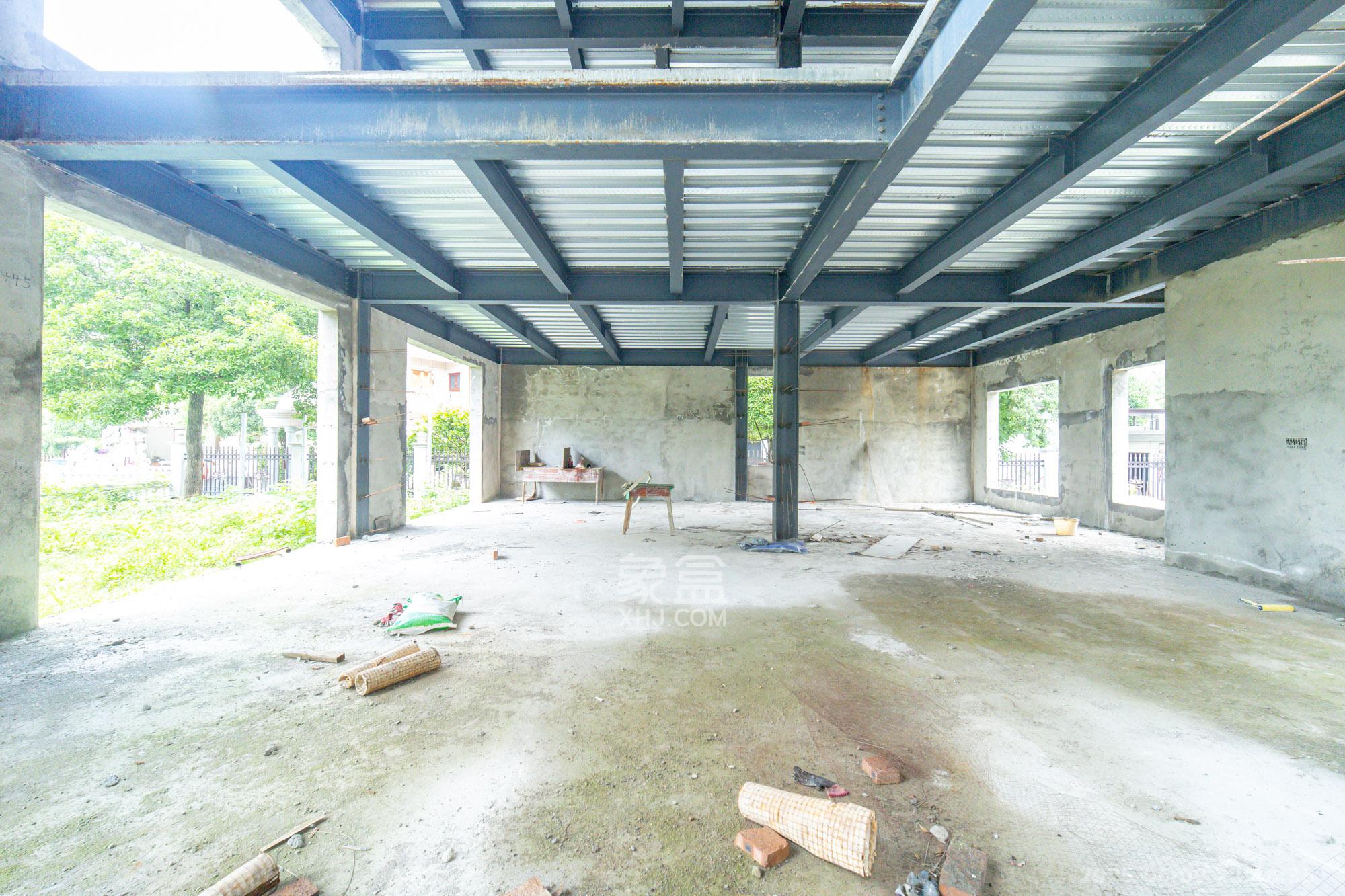 碧桂园威尼斯城 1室3厅4卫 1275.88万 碧桂园威尼斯城 1室3厅4卫 1275.88万客厅