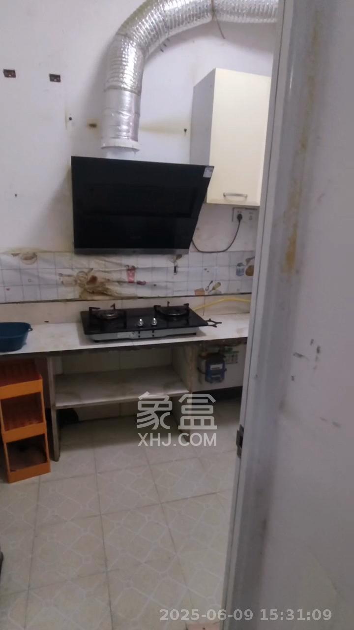 同鑫家园  2室1厅1卫   1600.00元/月室内图