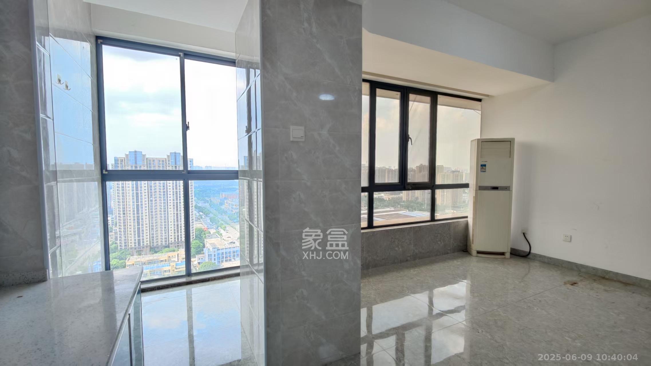 东岸城邦  1室0厅0卫   1600.00元/月室内图
